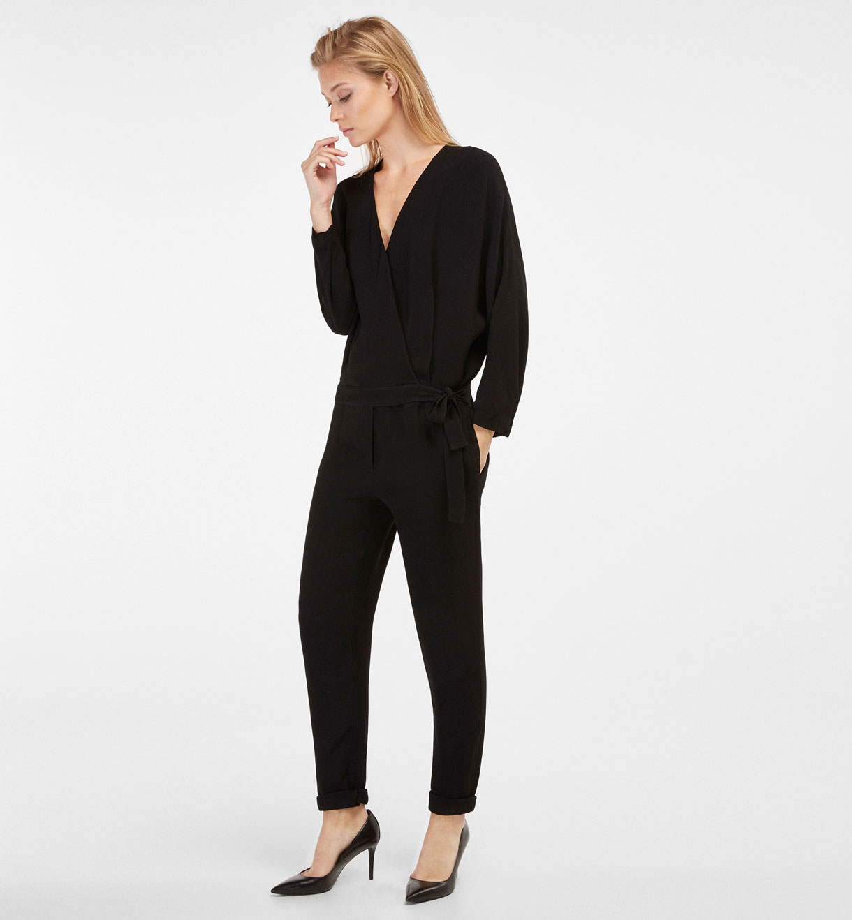 MACACÃO CRUZADO PRETO