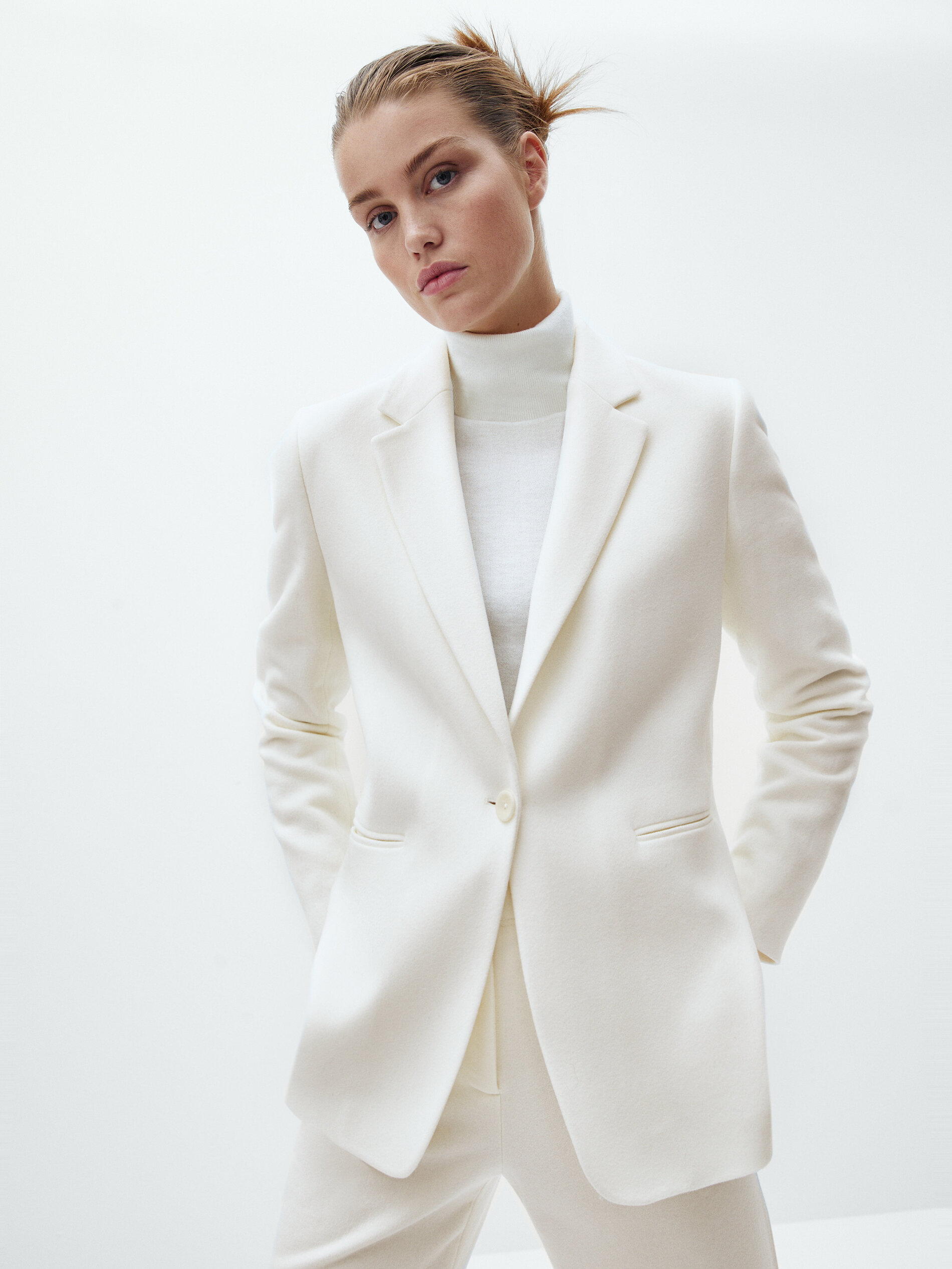 massimo dutti white blazer
