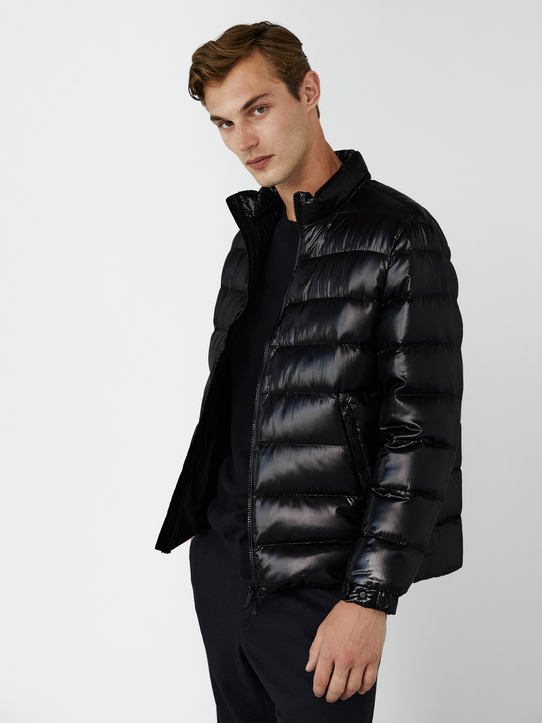 Plumíferos - Chaquetas y Chalecos - COLECCIÓN - HOMBRE Massimo Dutti España