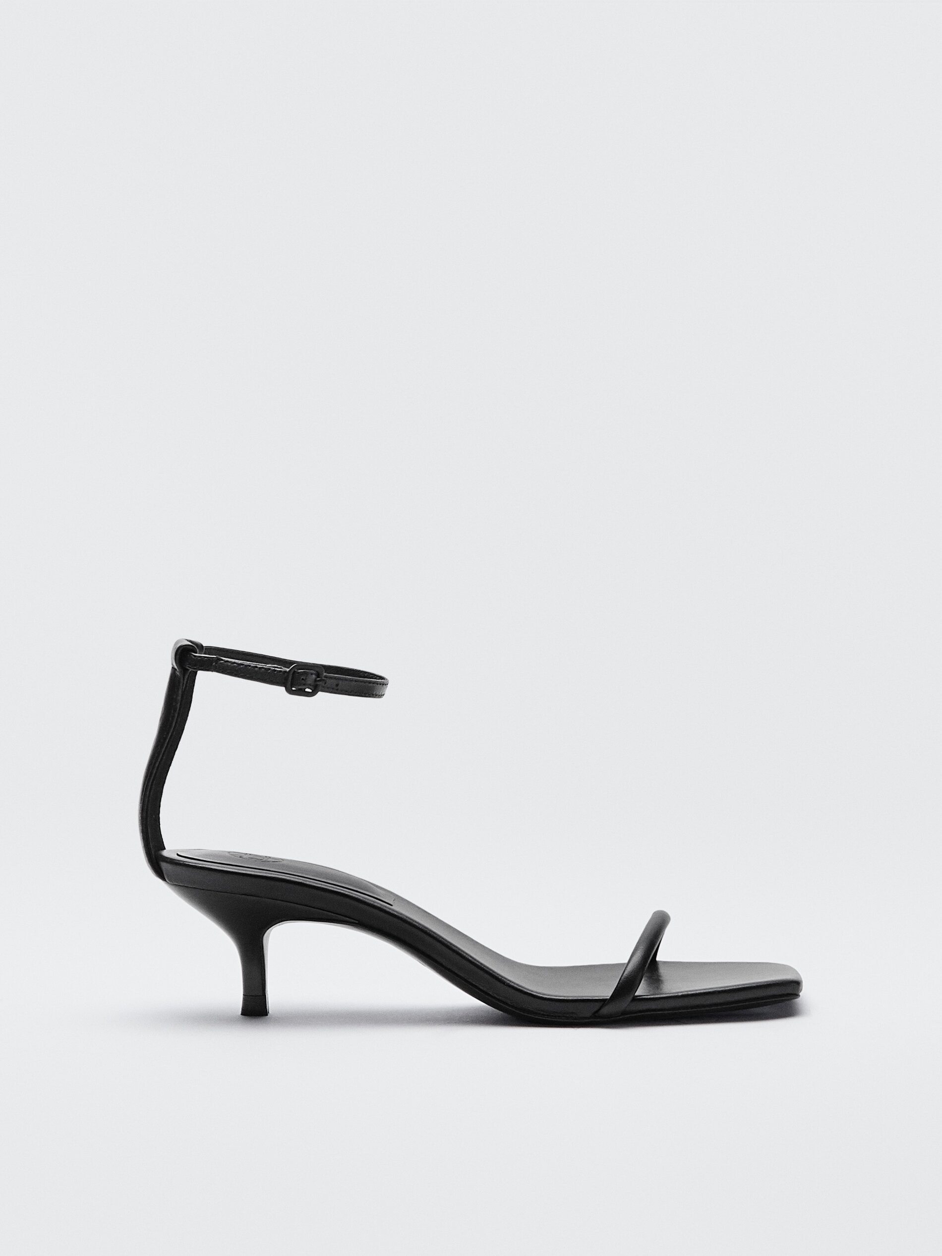 leather heel sandals