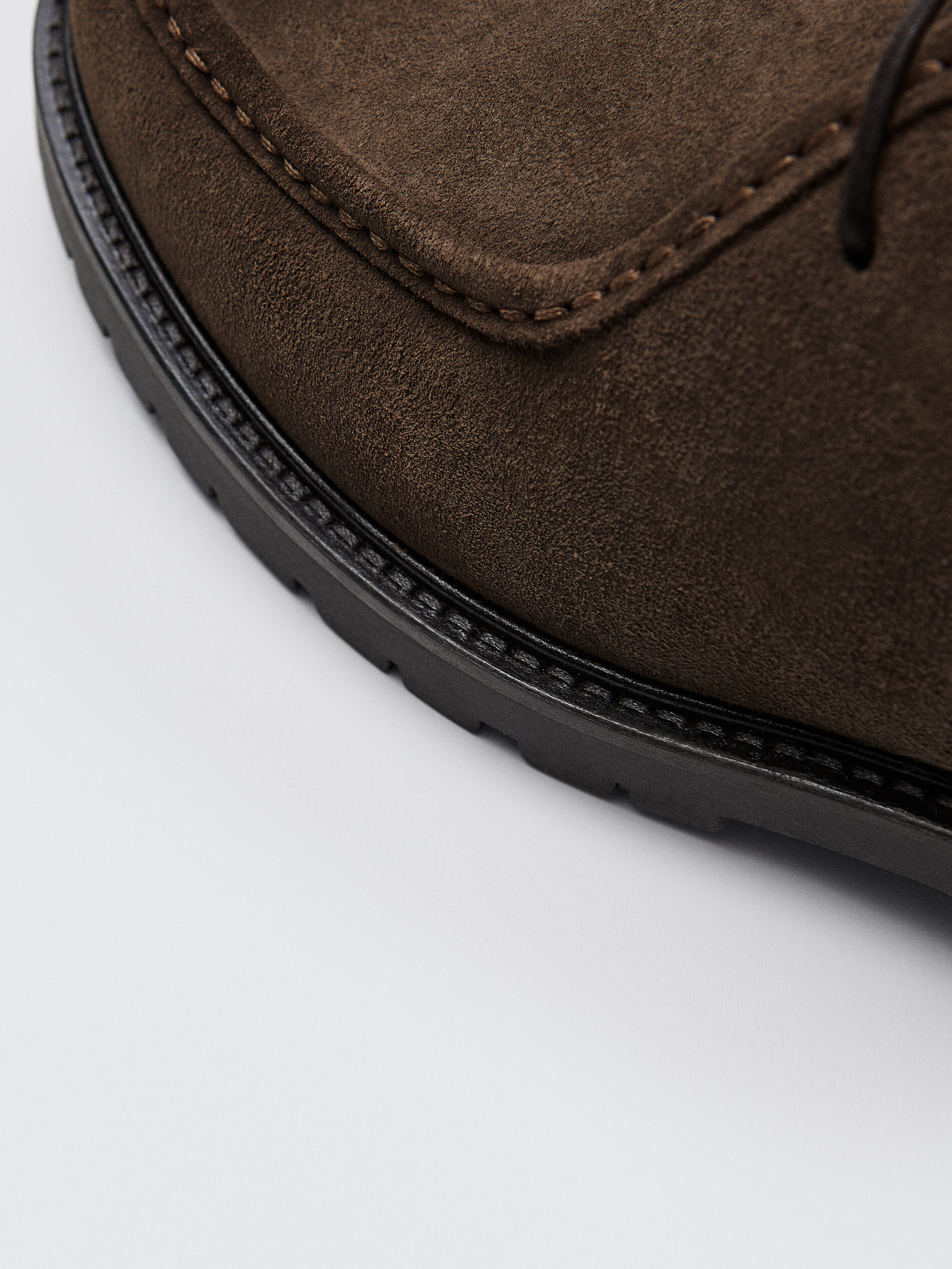 Bruine splitsuède schoenen voor HEREN - JOIN LIFE - Collectie - Schoenen  Massimo Dutti Belgium