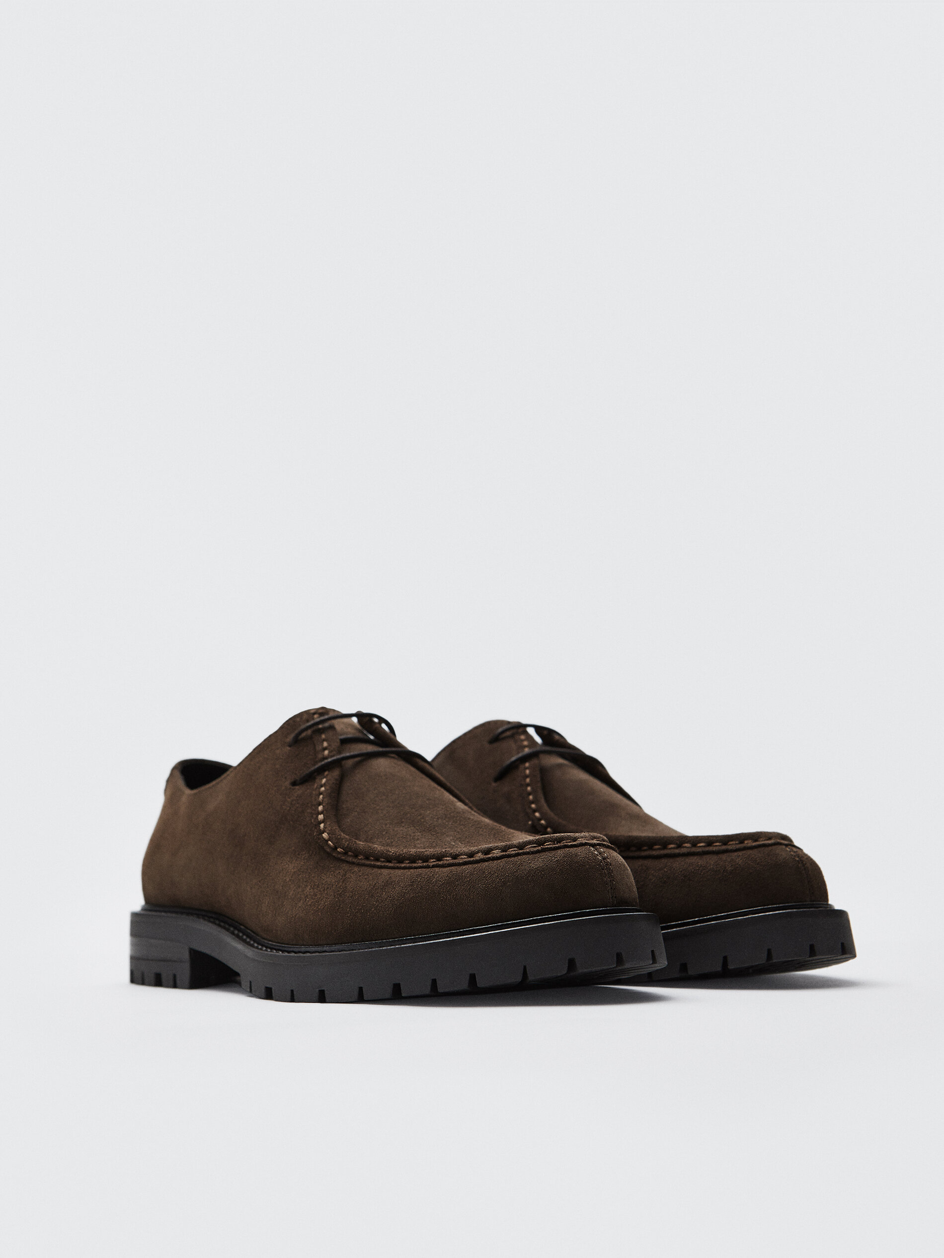 Bruine splitsuède schoenen voor HEREN - JOIN LIFE - Collectie - Schoenen  Massimo Dutti Belgium