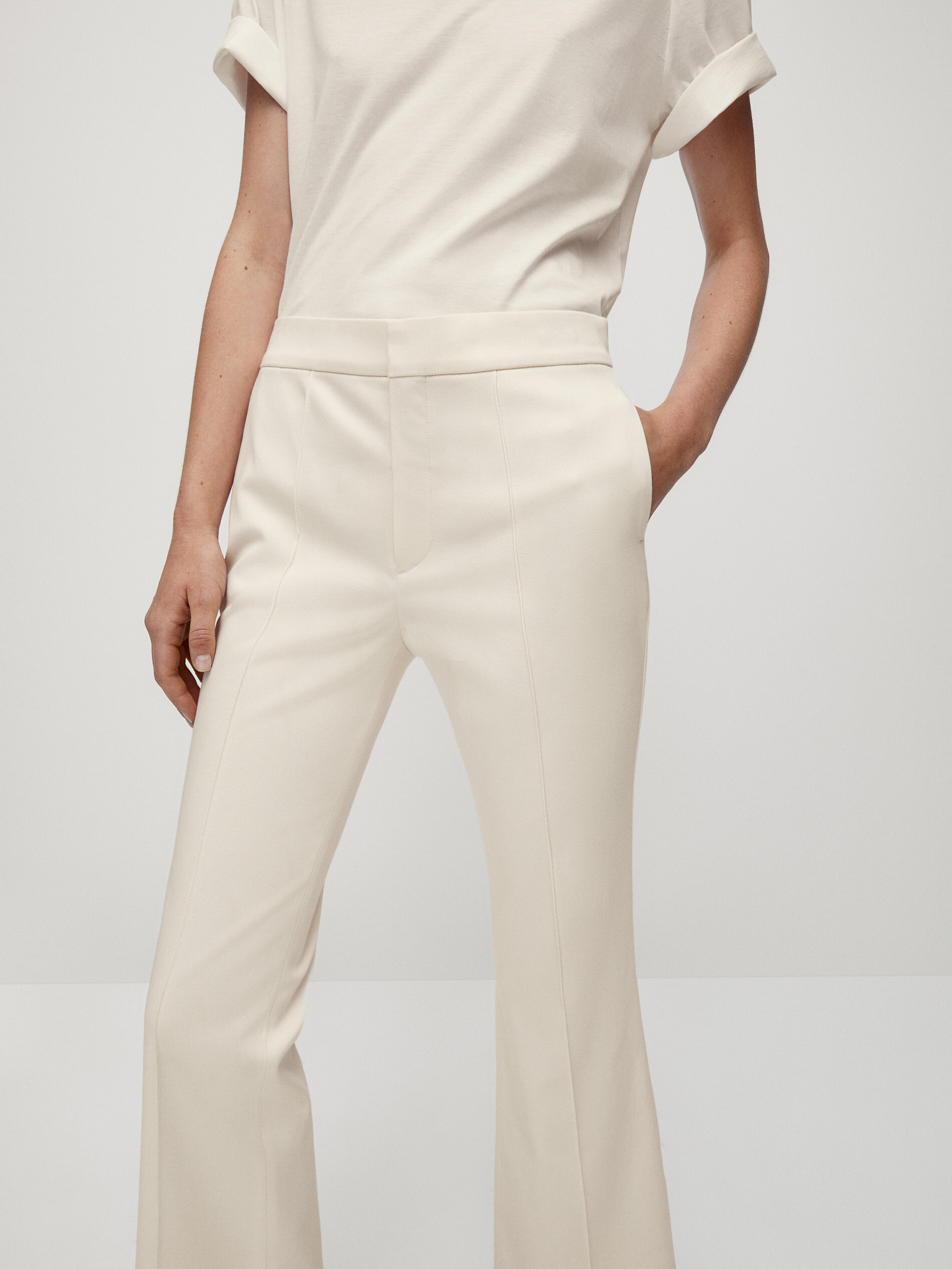 Pantaloni a campana con cucitura centrale - Massimo Dutti Italia