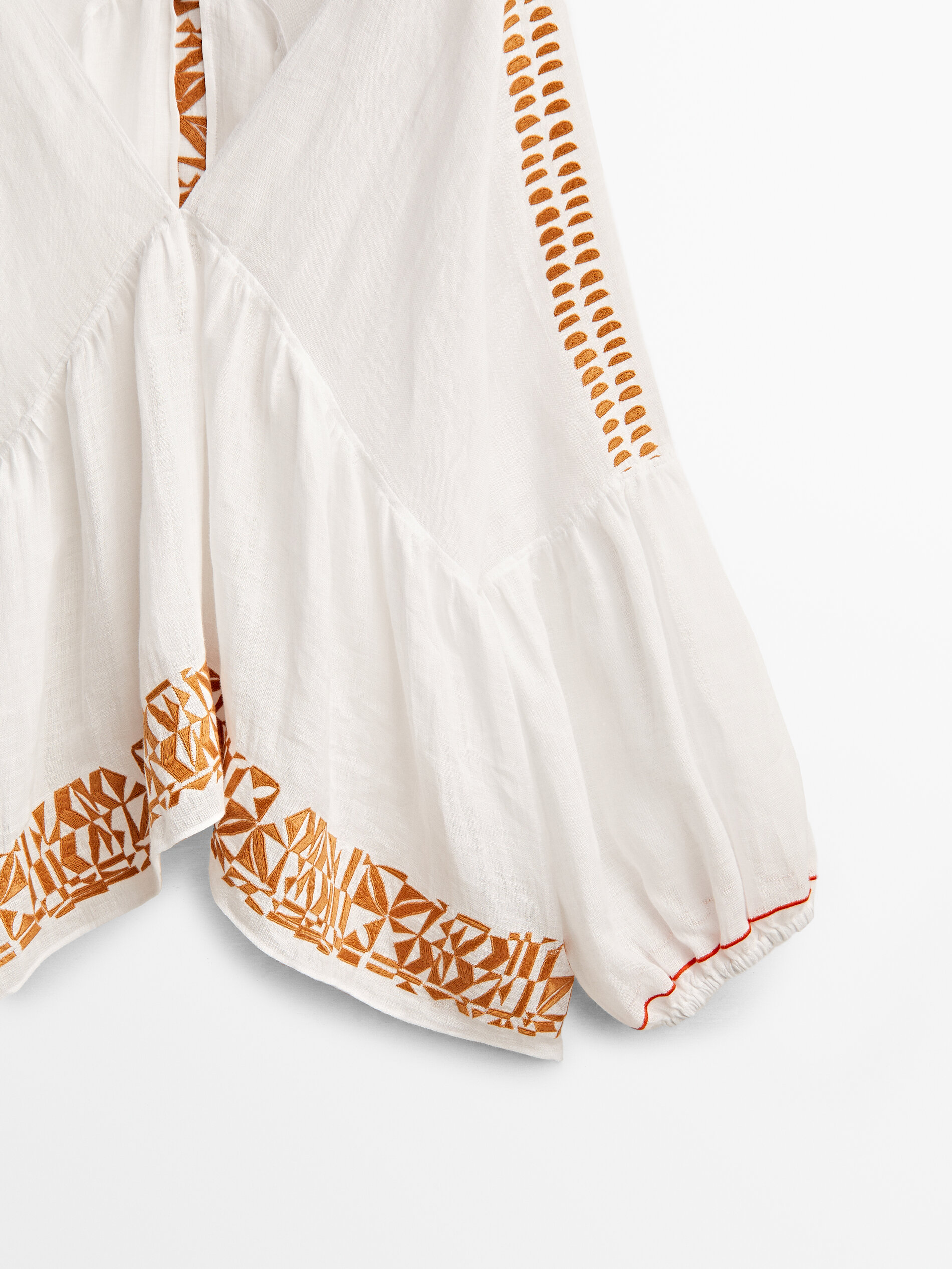 Embroidered linen shirt - Massimo Dutti 