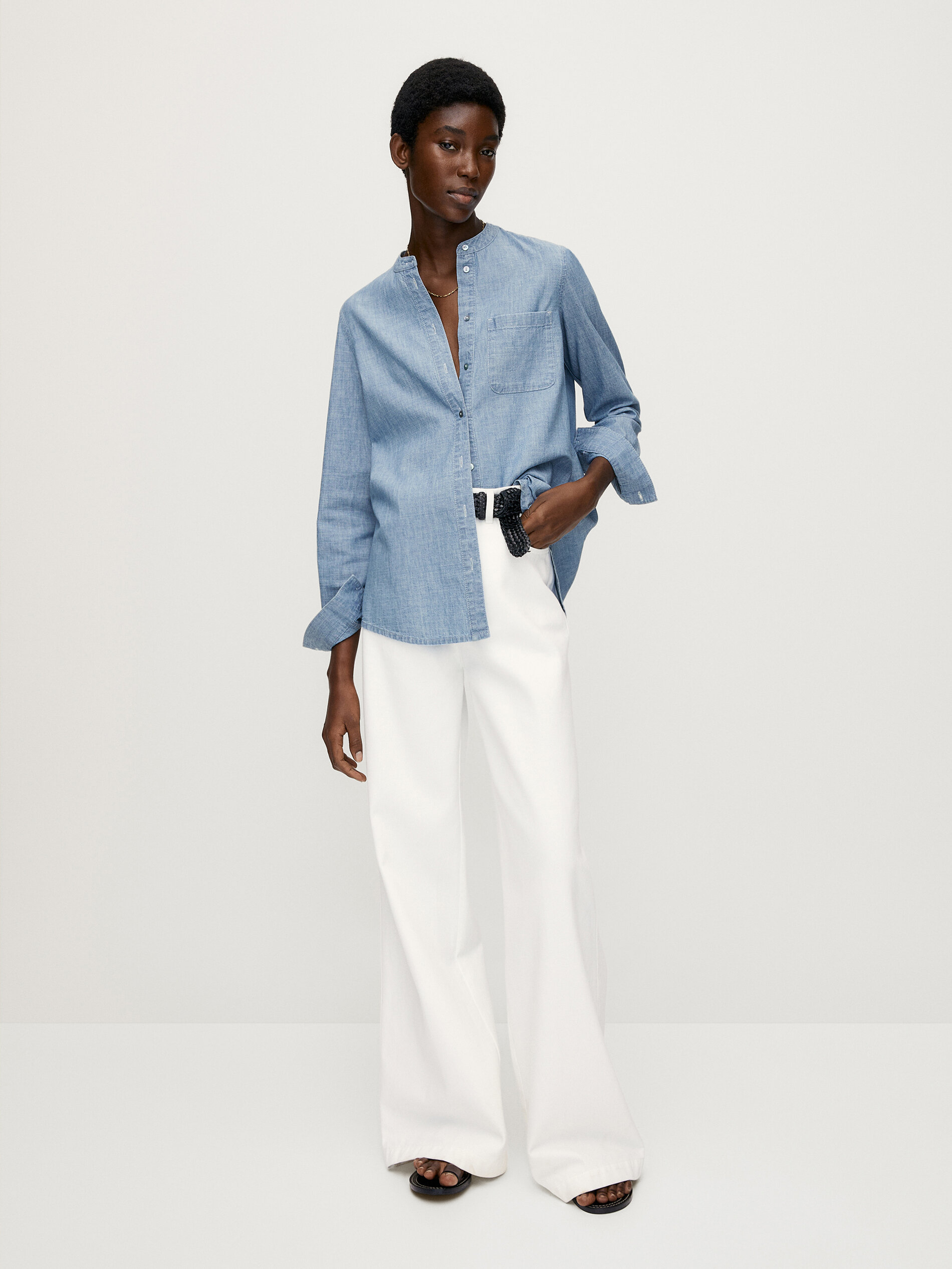 Denim shirt with stand-up collar 