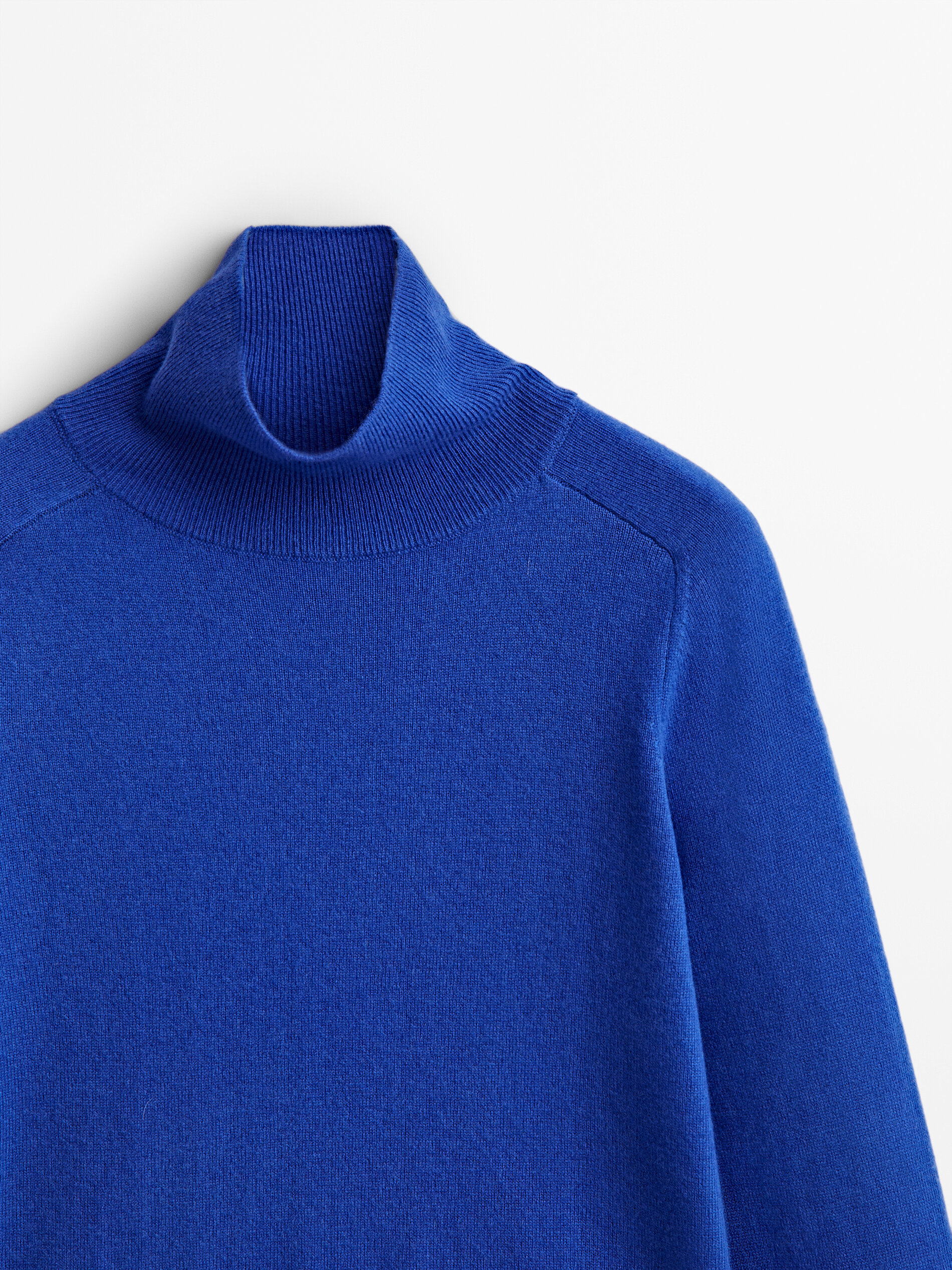 Wool and cashmere high neck sweater 