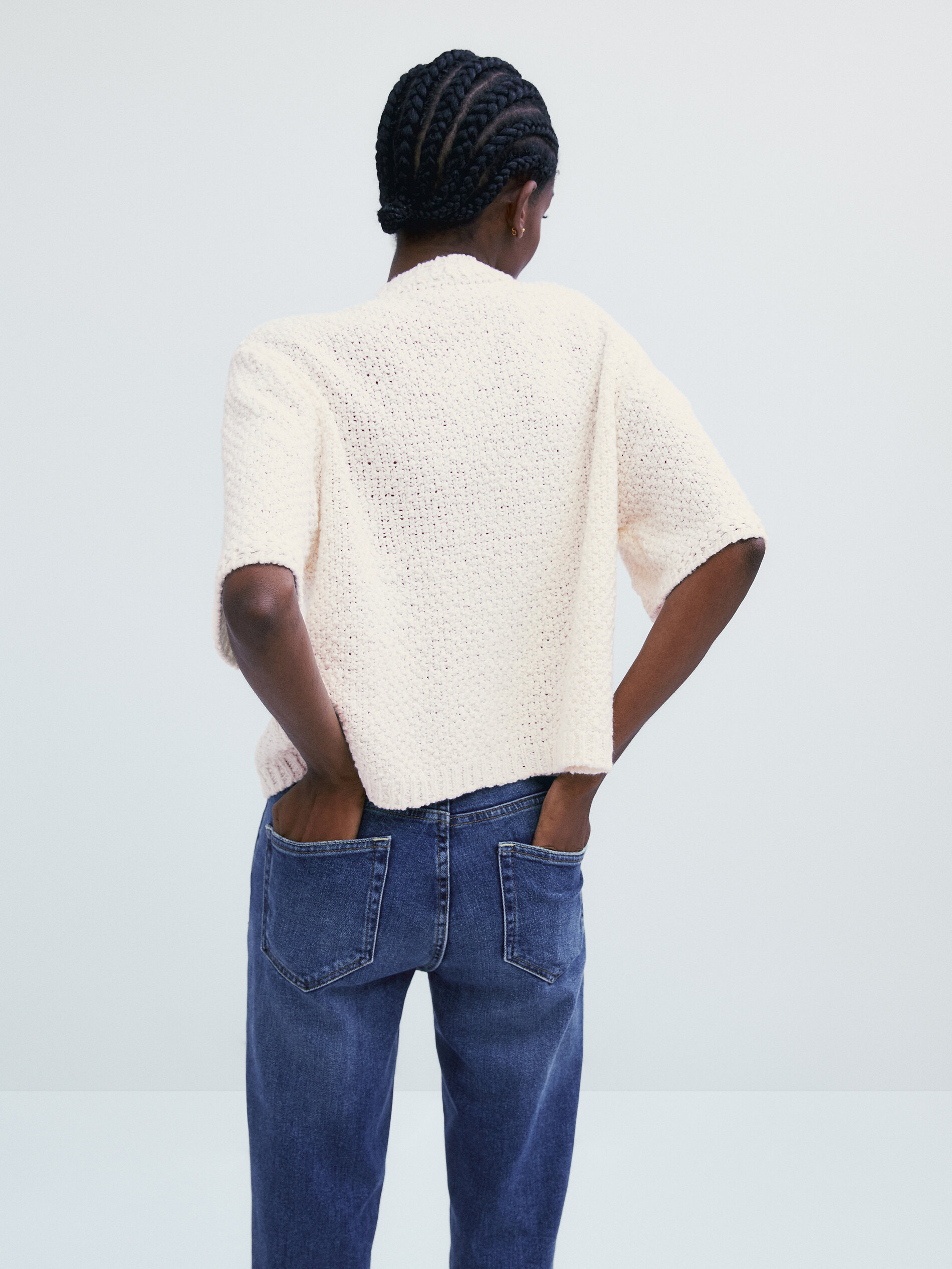 Short sleeve knit cardigan with pockets 