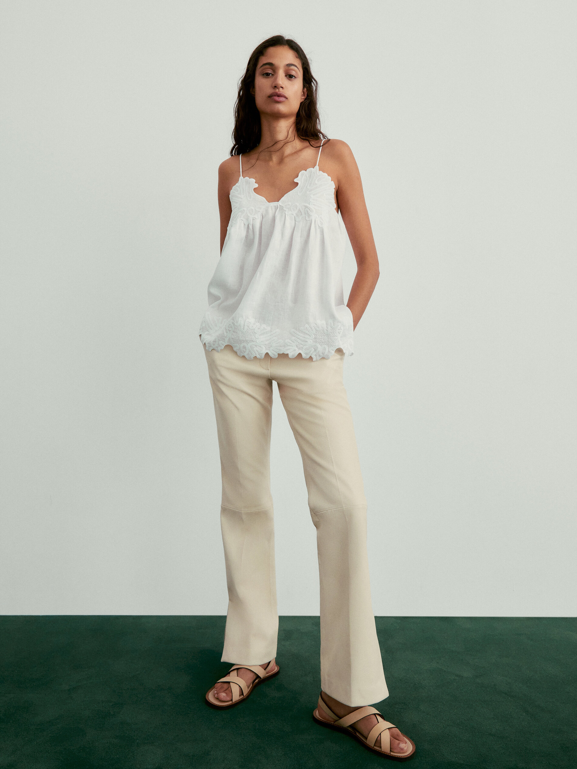 Embroidered linen top - Massimo Dutti 
