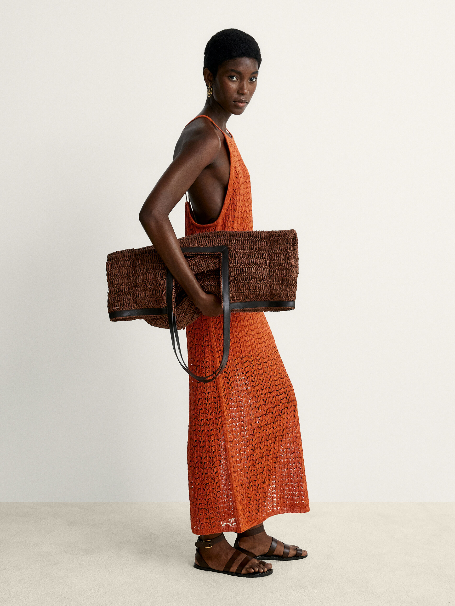 Massimo Dutti Woman - Fall Winter 2022 