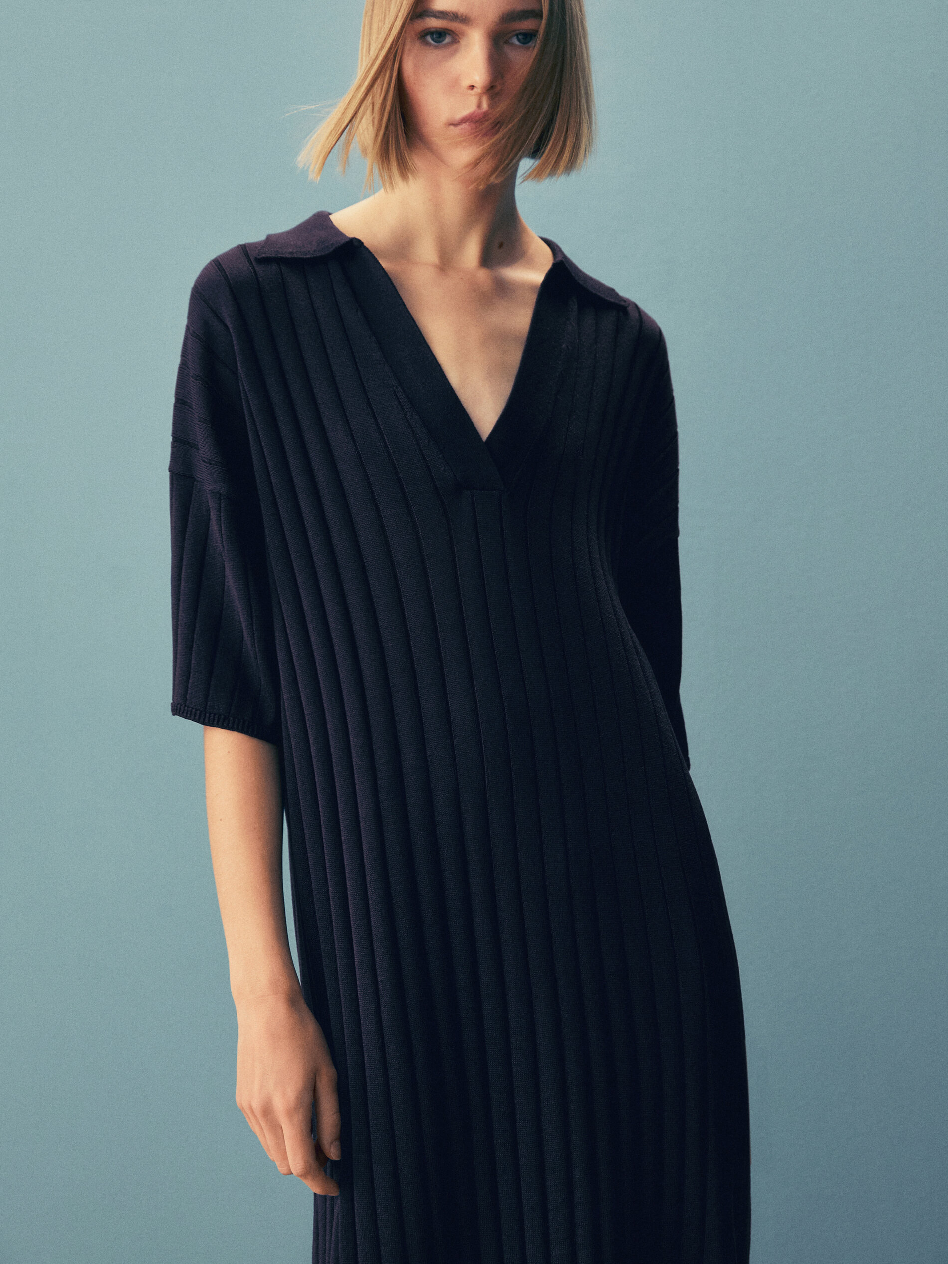 Short sleeve ribbed knit dress 
