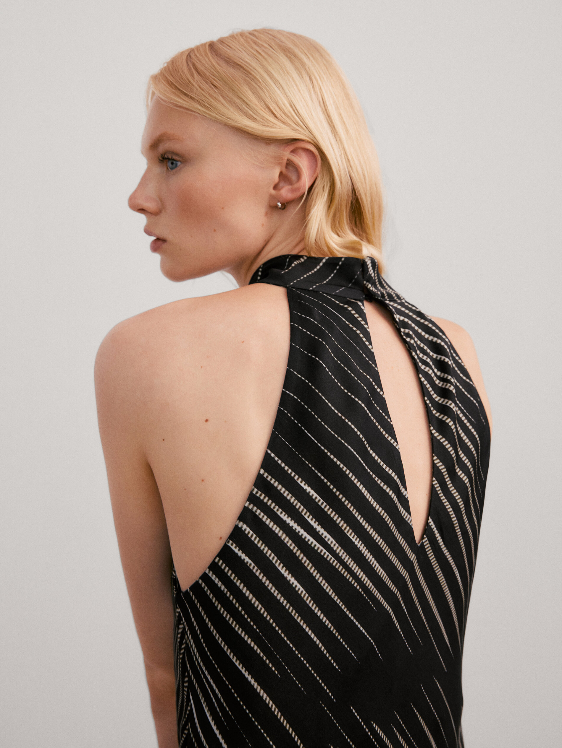 Long halter dress - Massimo Dutti 