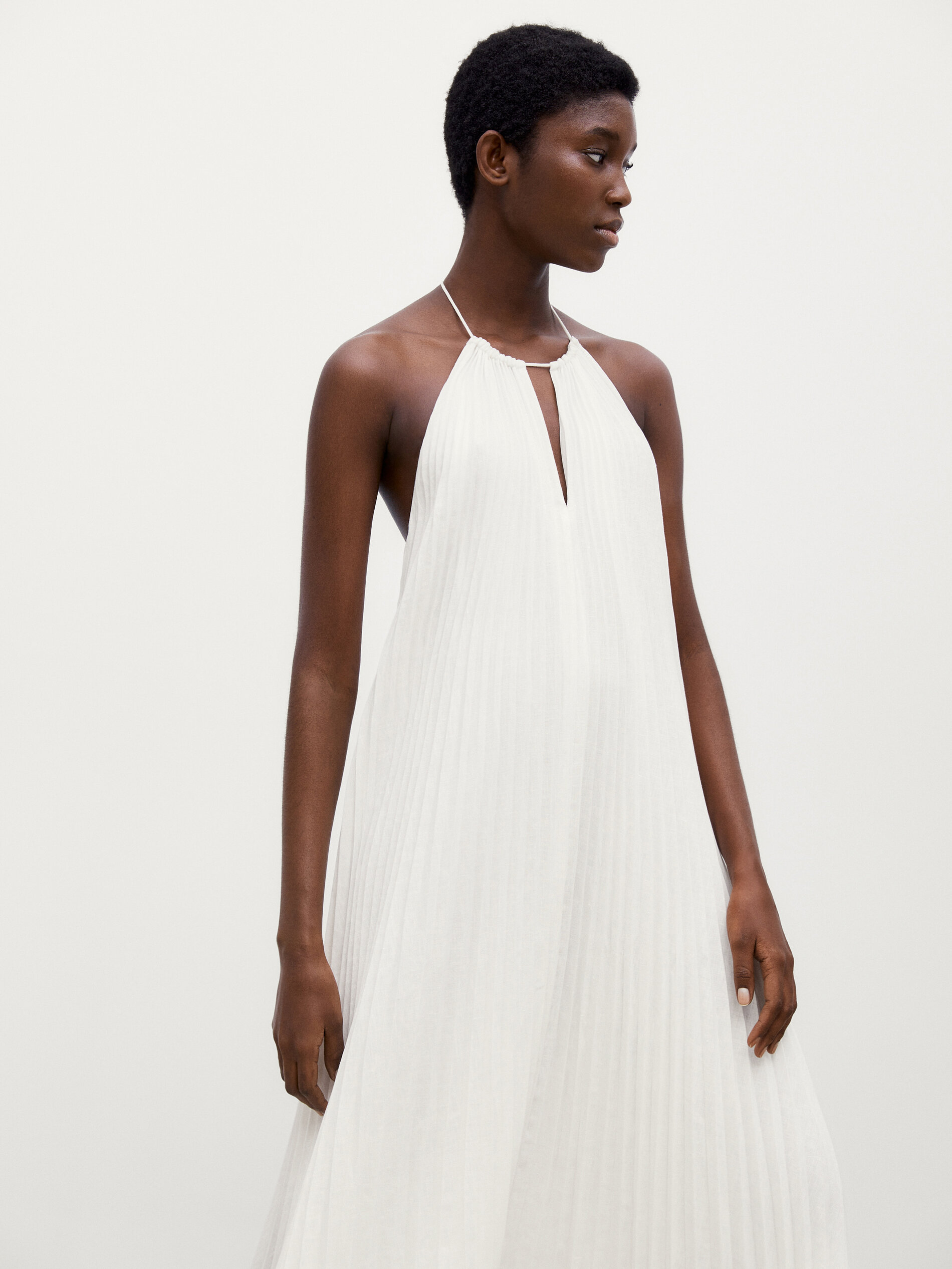 Long pleated dress - Massimo Dutti 