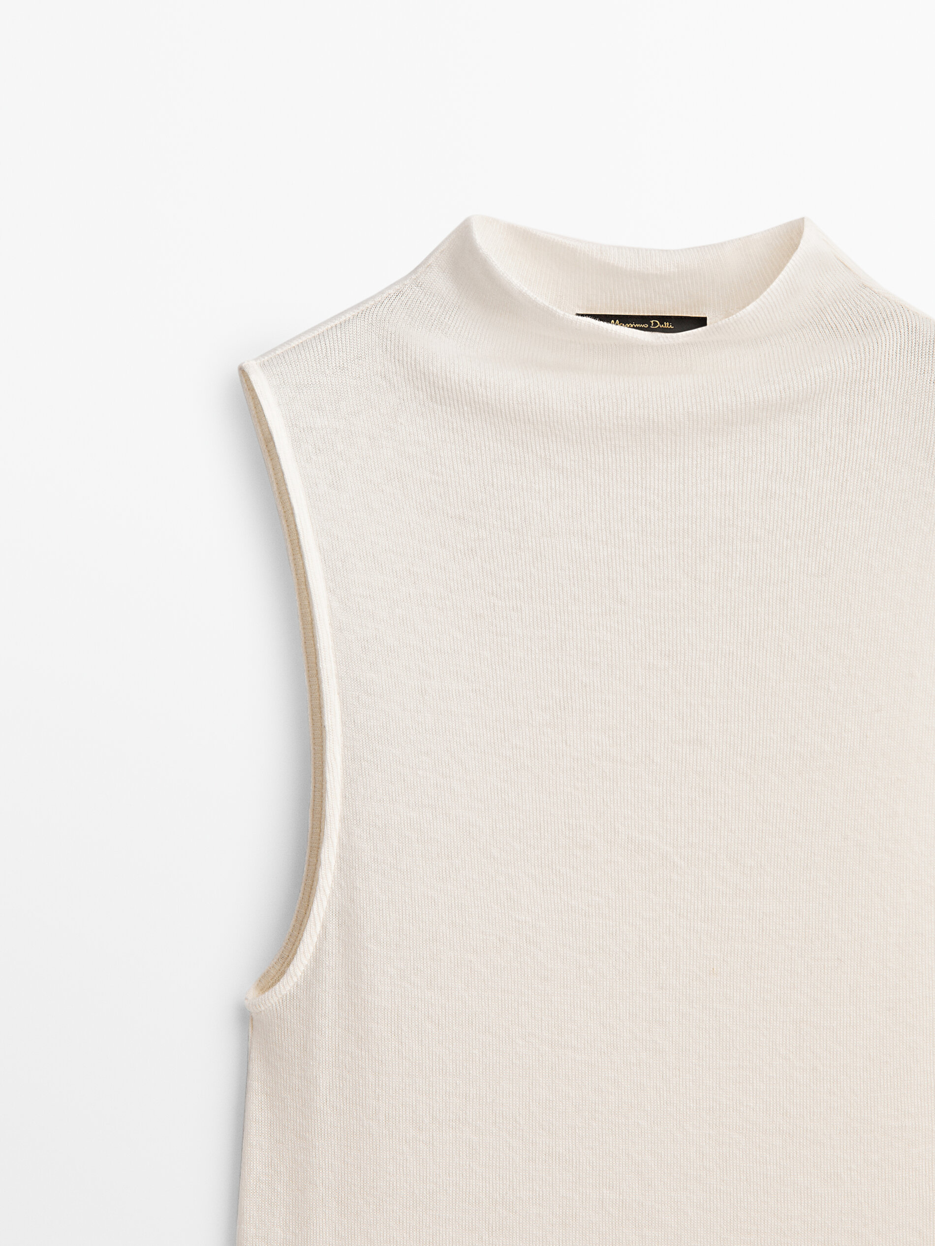 Full neck tops Clearance