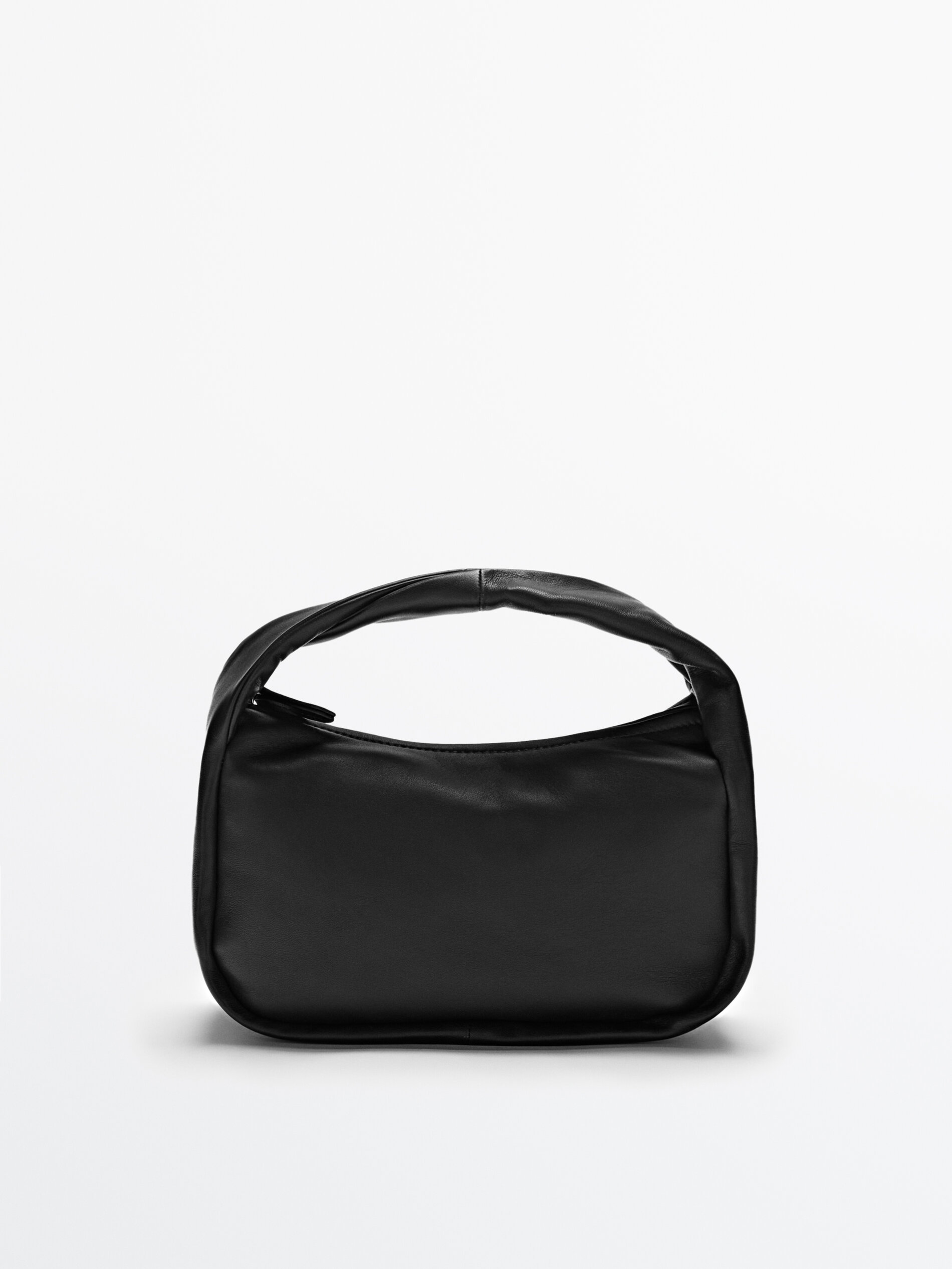 View all - Massimo Dutti United States of America View all - Massimo Dutti United States of America