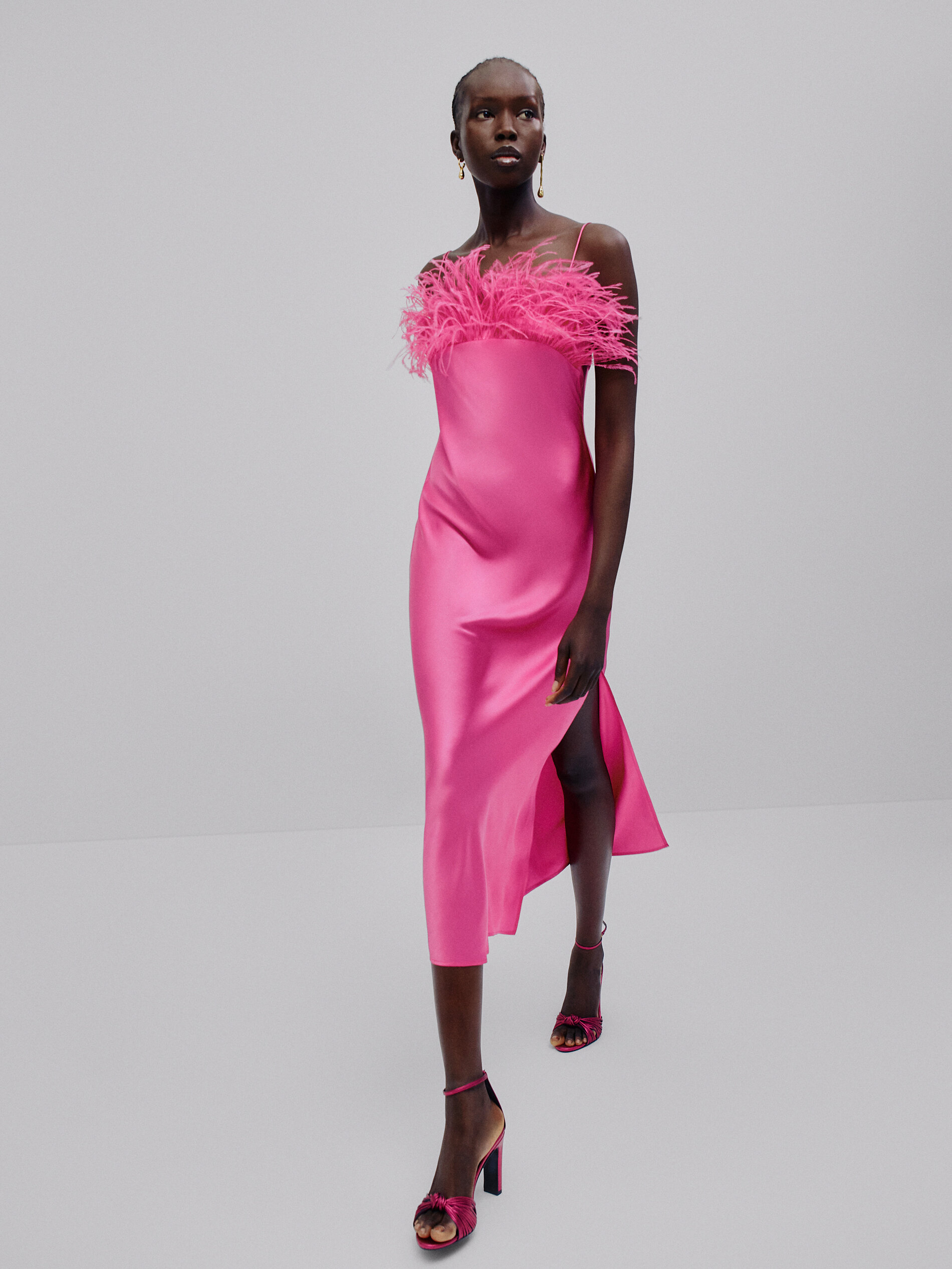 Silk dress with feather trim - Studio 