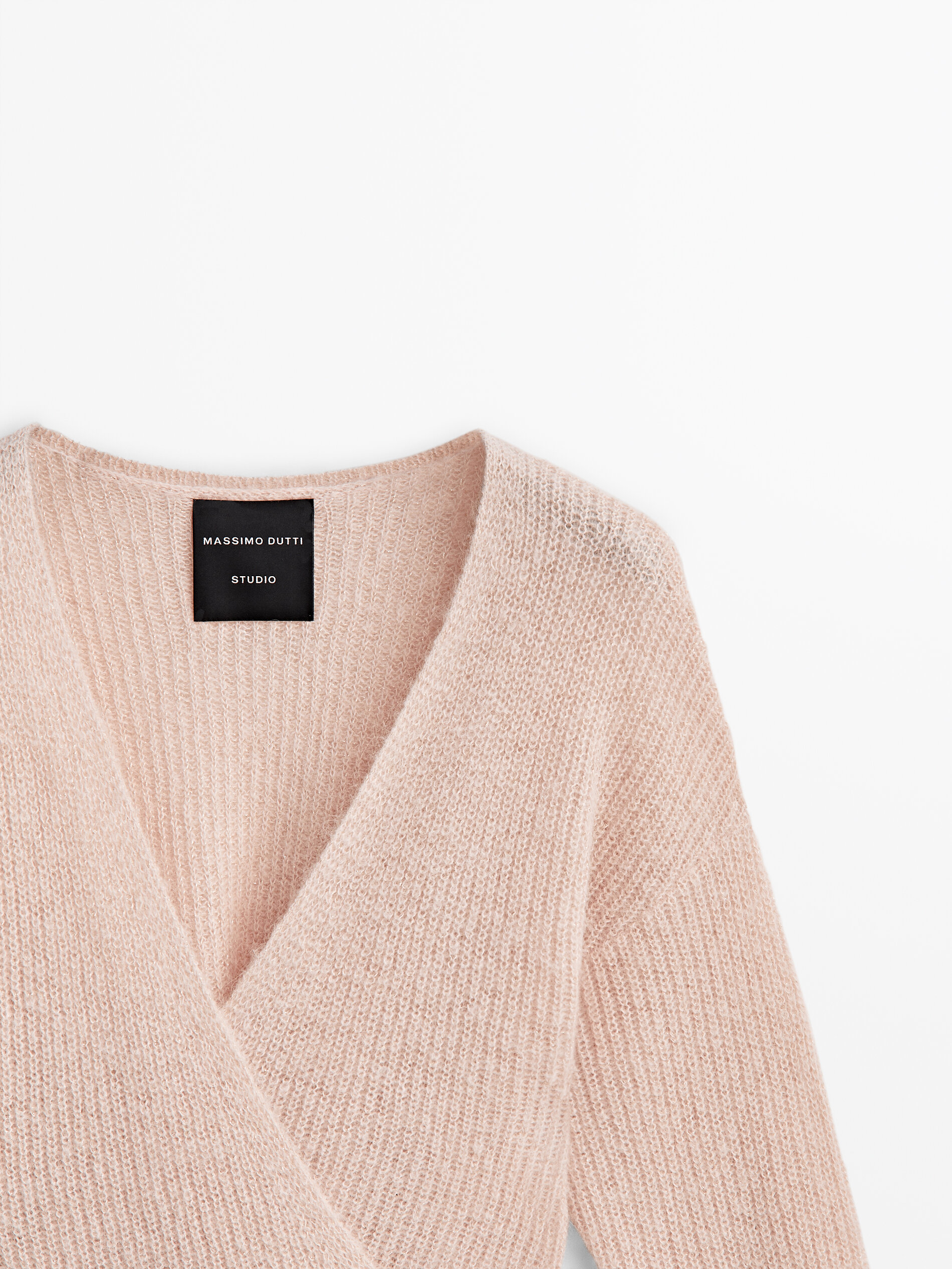 wrap neckline - Studio - Massimo Dutti 