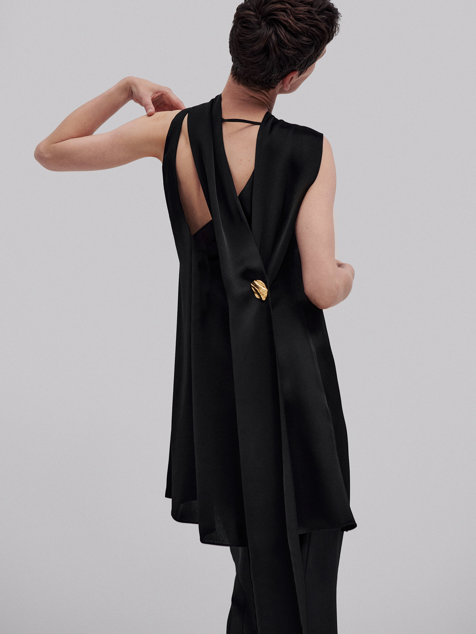 Short satin dress -Studio - Massimo 