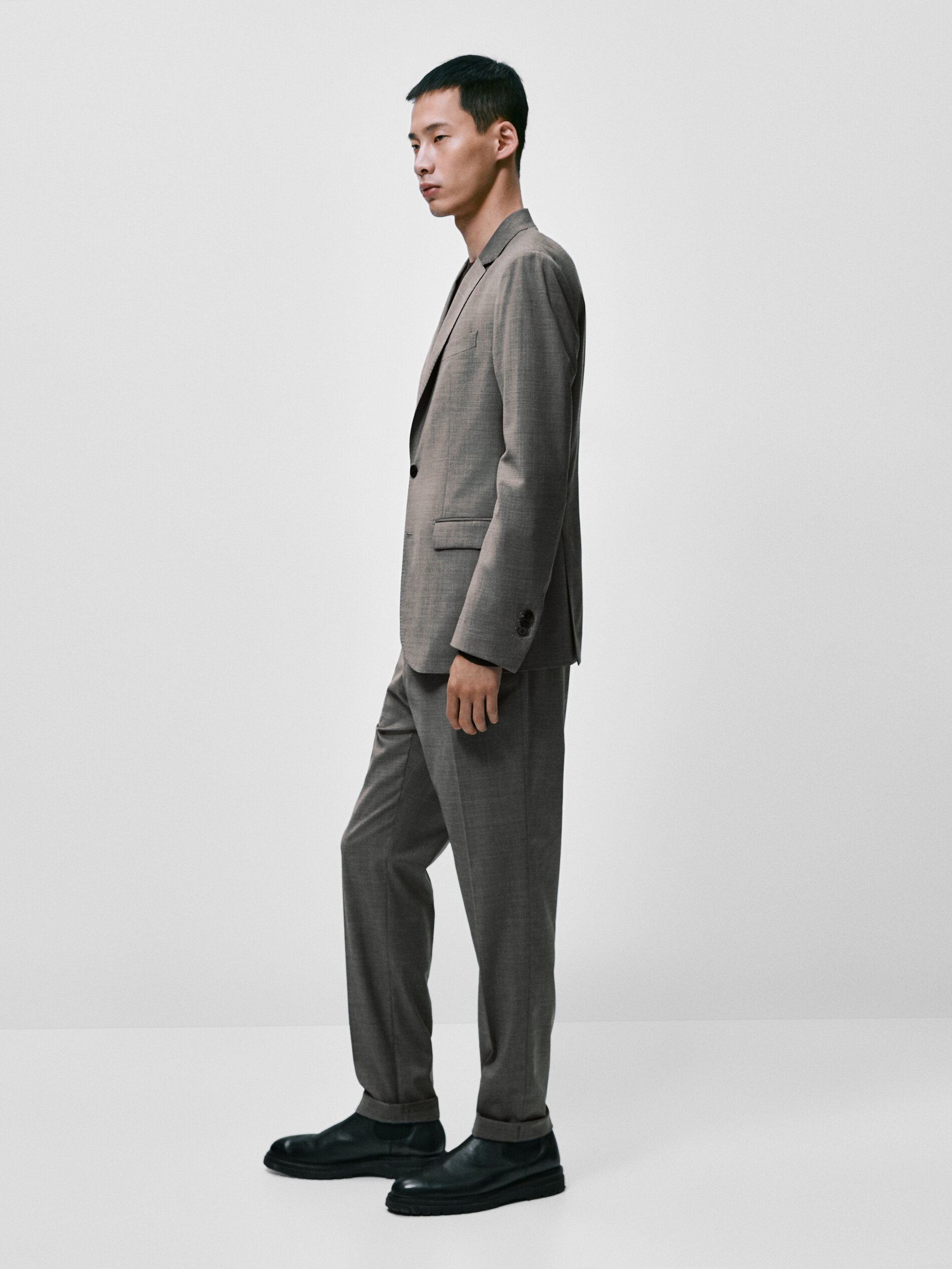 Lightweight grey suit trousers 