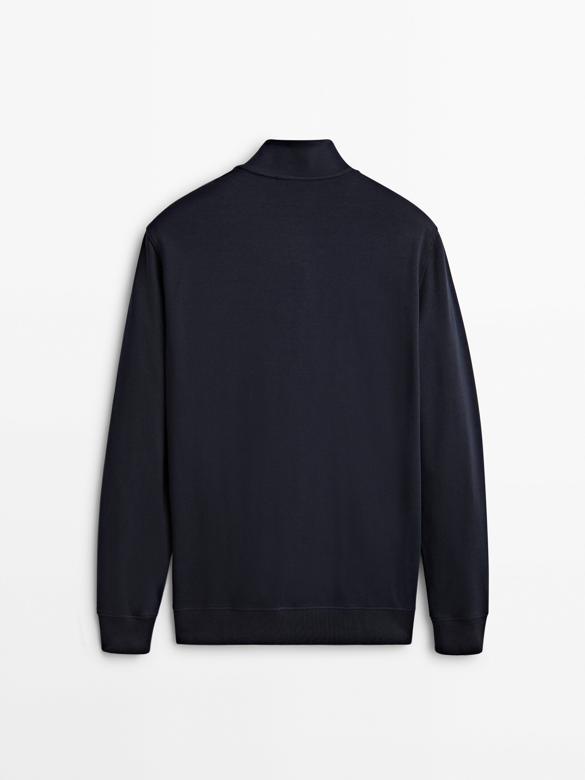 Zip neck sweatshirt with pockets 
