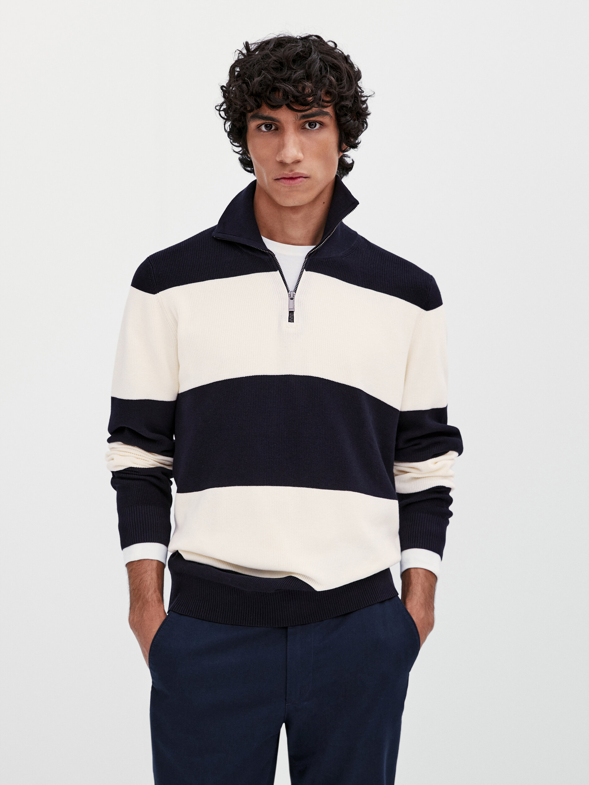 Cotton mock neck sweater with zip 