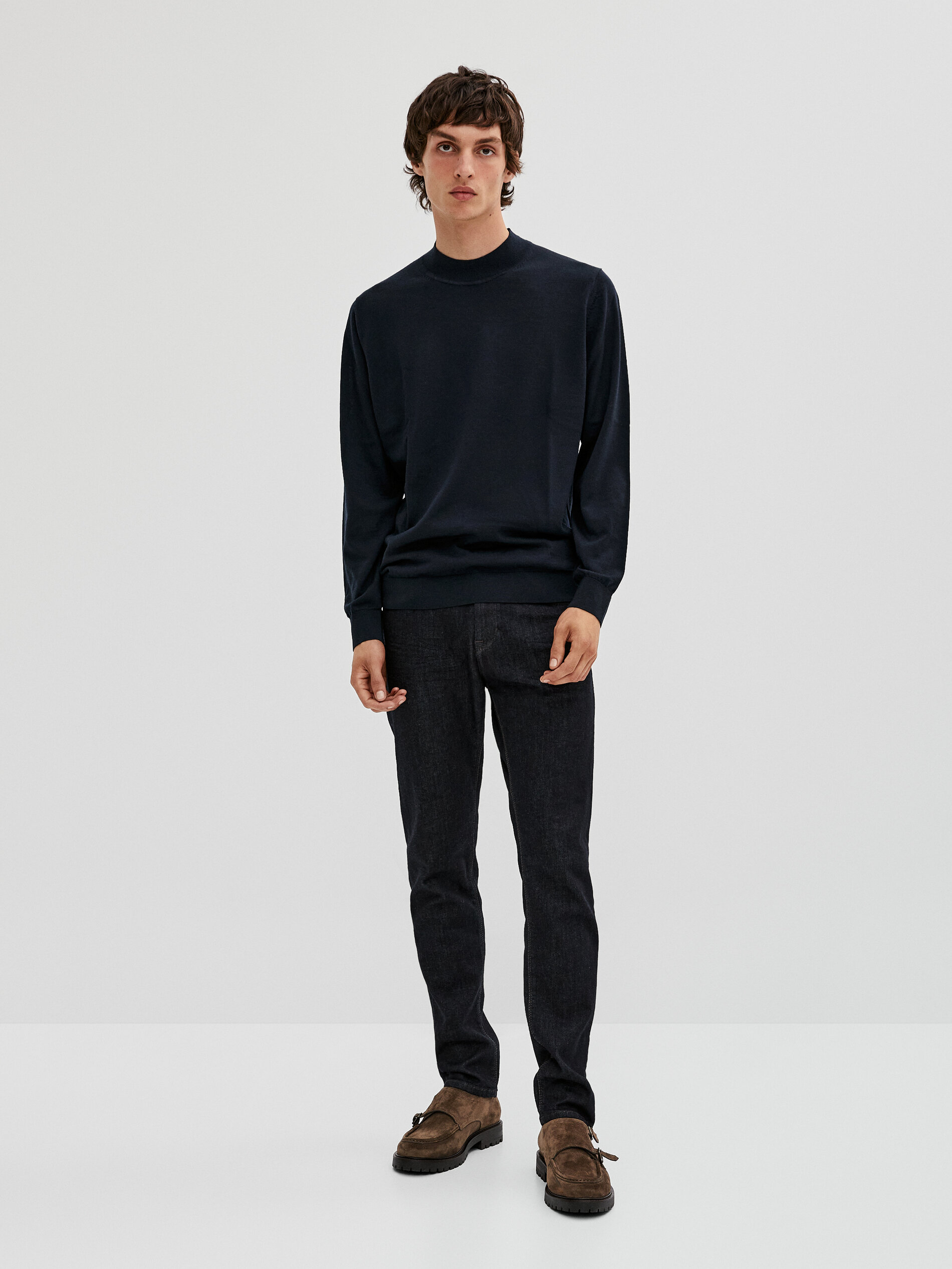 Merino wool mock turtleneck sweater 