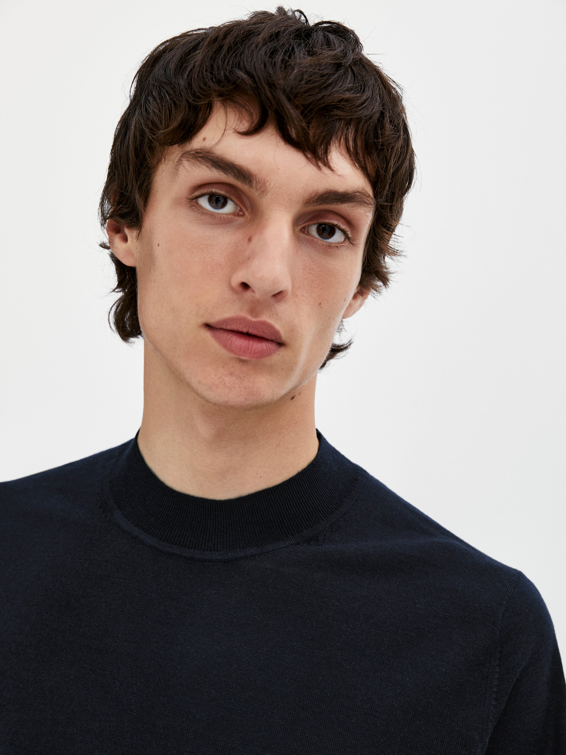 Merino wool mock turtleneck sweater 