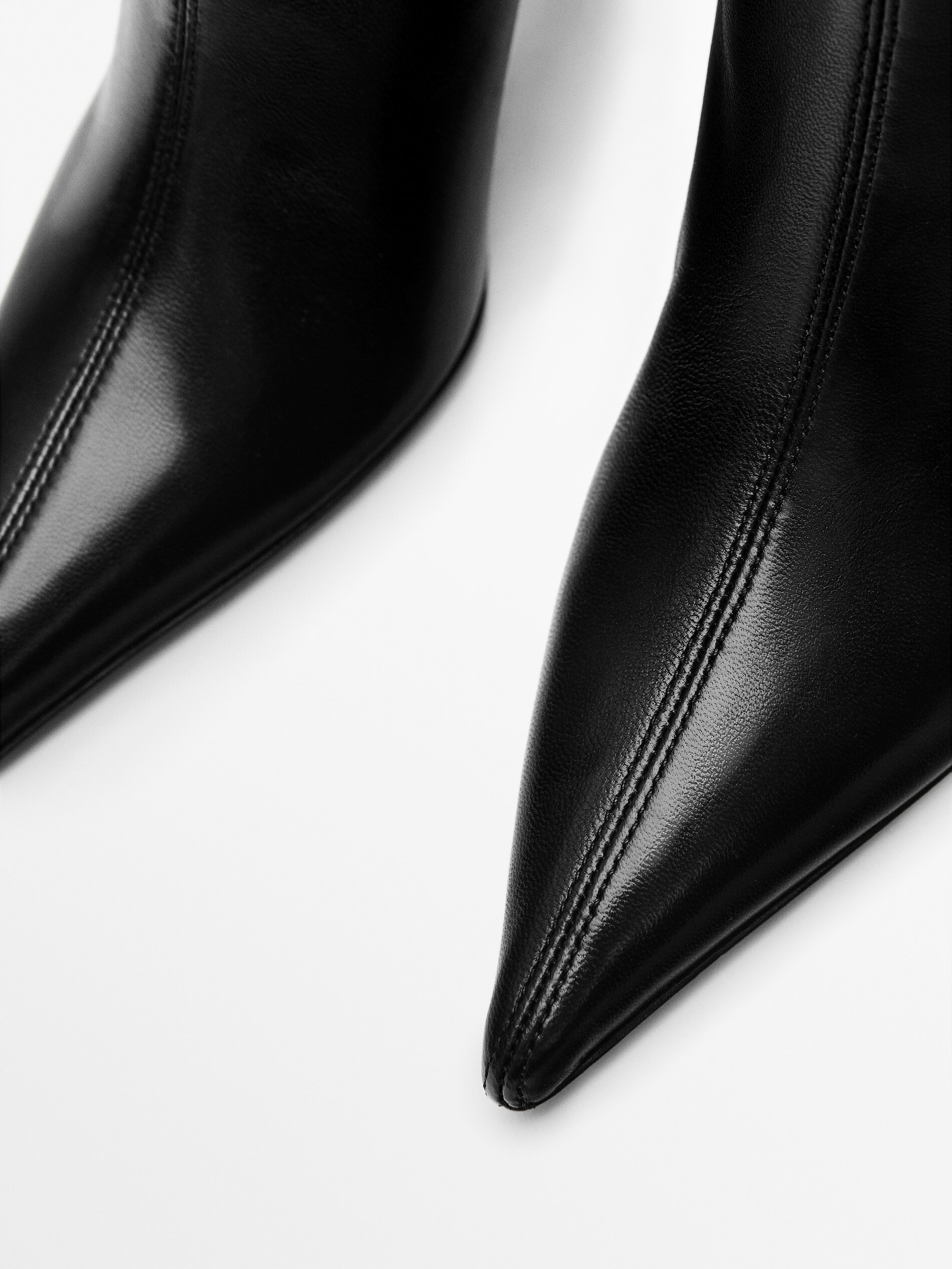 Chunky heel leather boots Clearance