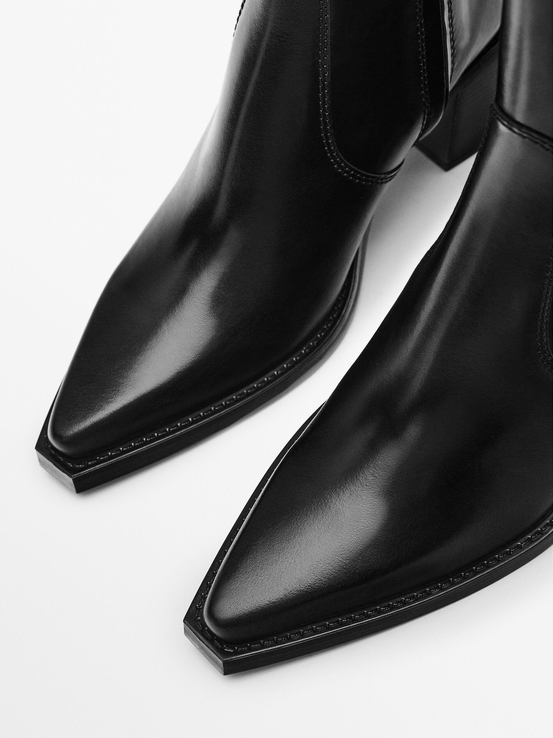 Leather square heel ankle boots 