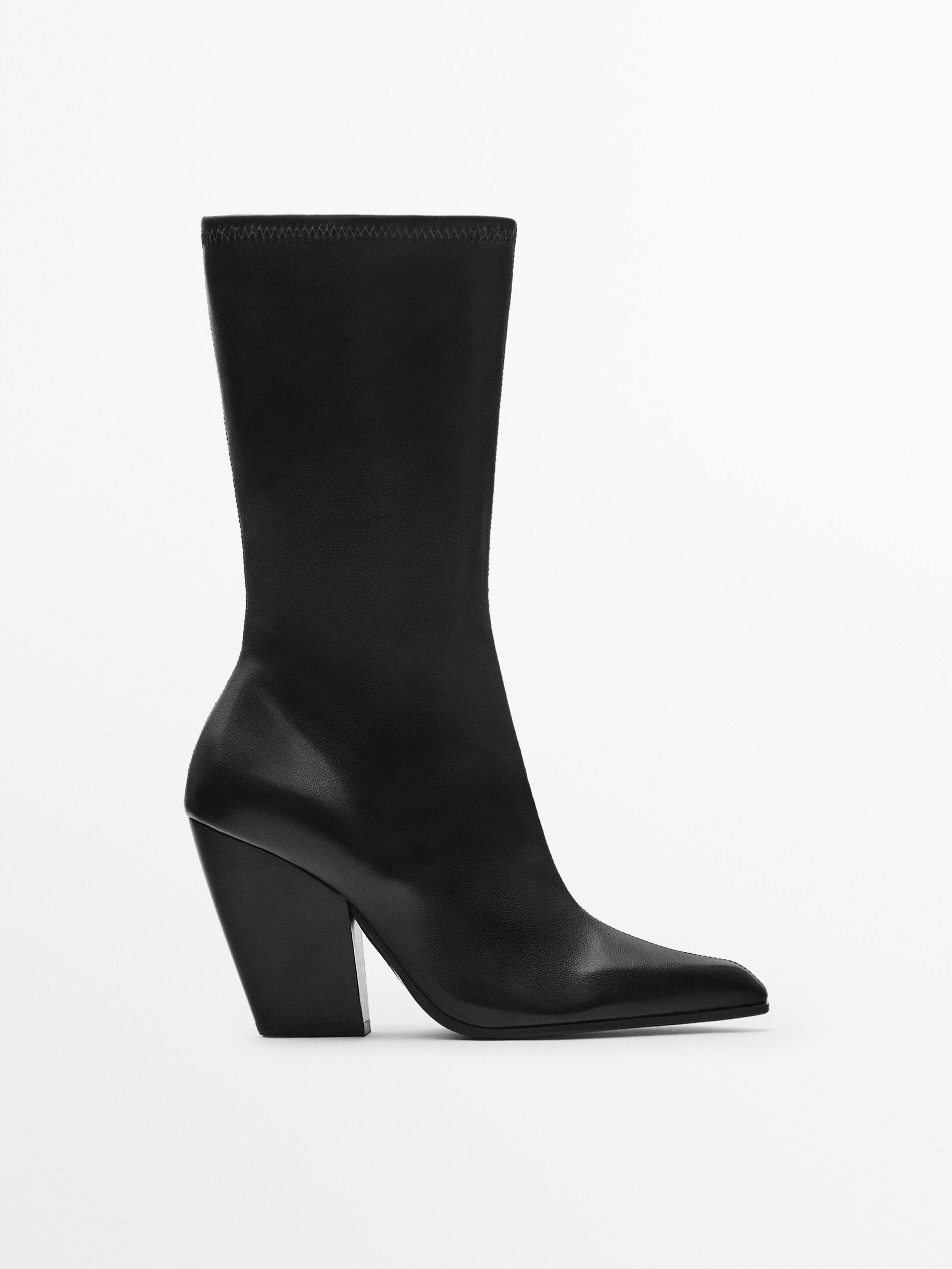 Pointed toe leather boots