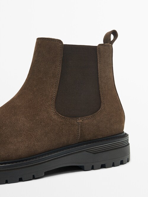 Soft feet Pounding Expectation Split suede Chelsea boots - Massimo Dutti USA