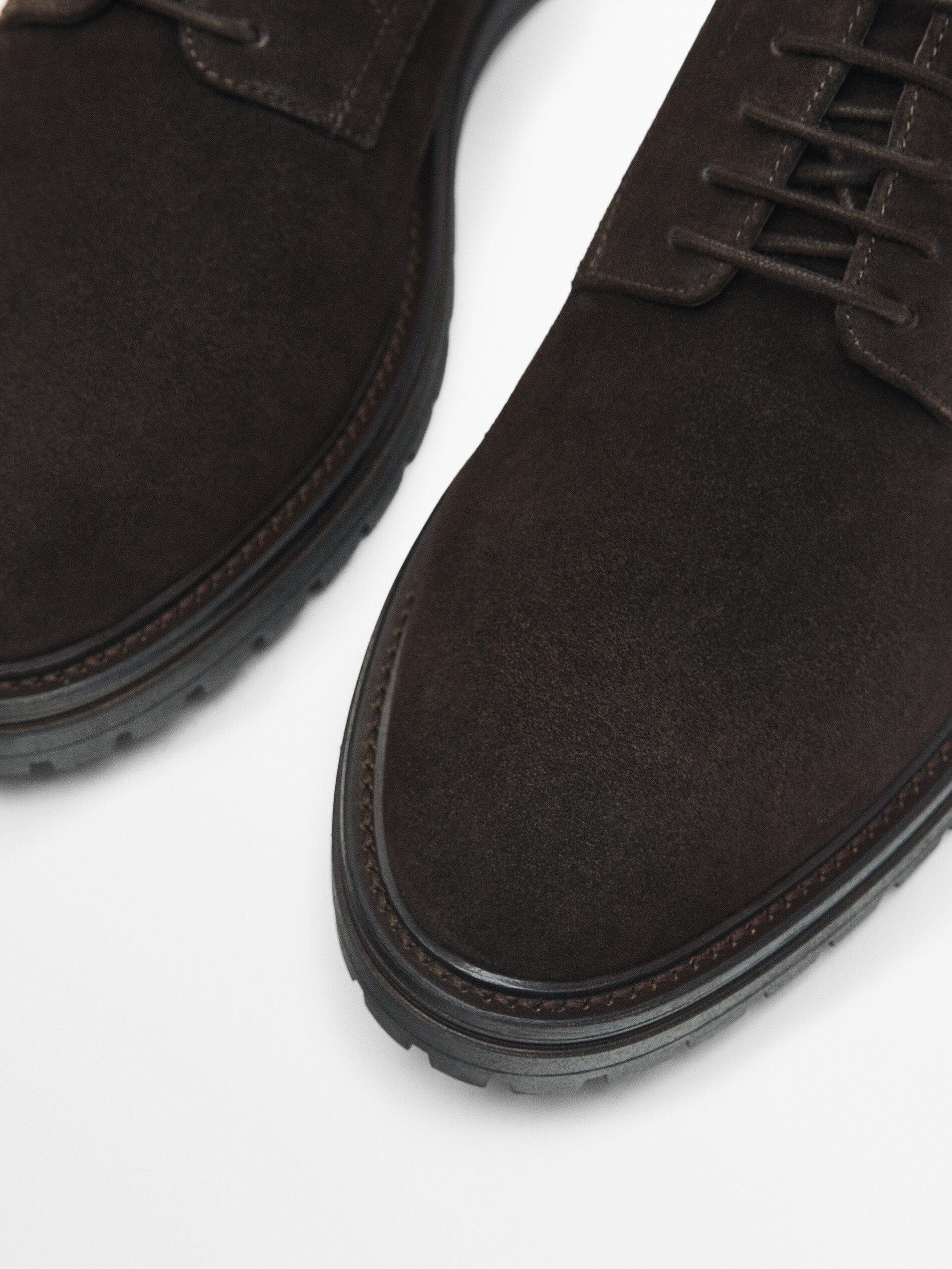 Split suede derby shoes - Massimo Dutti 