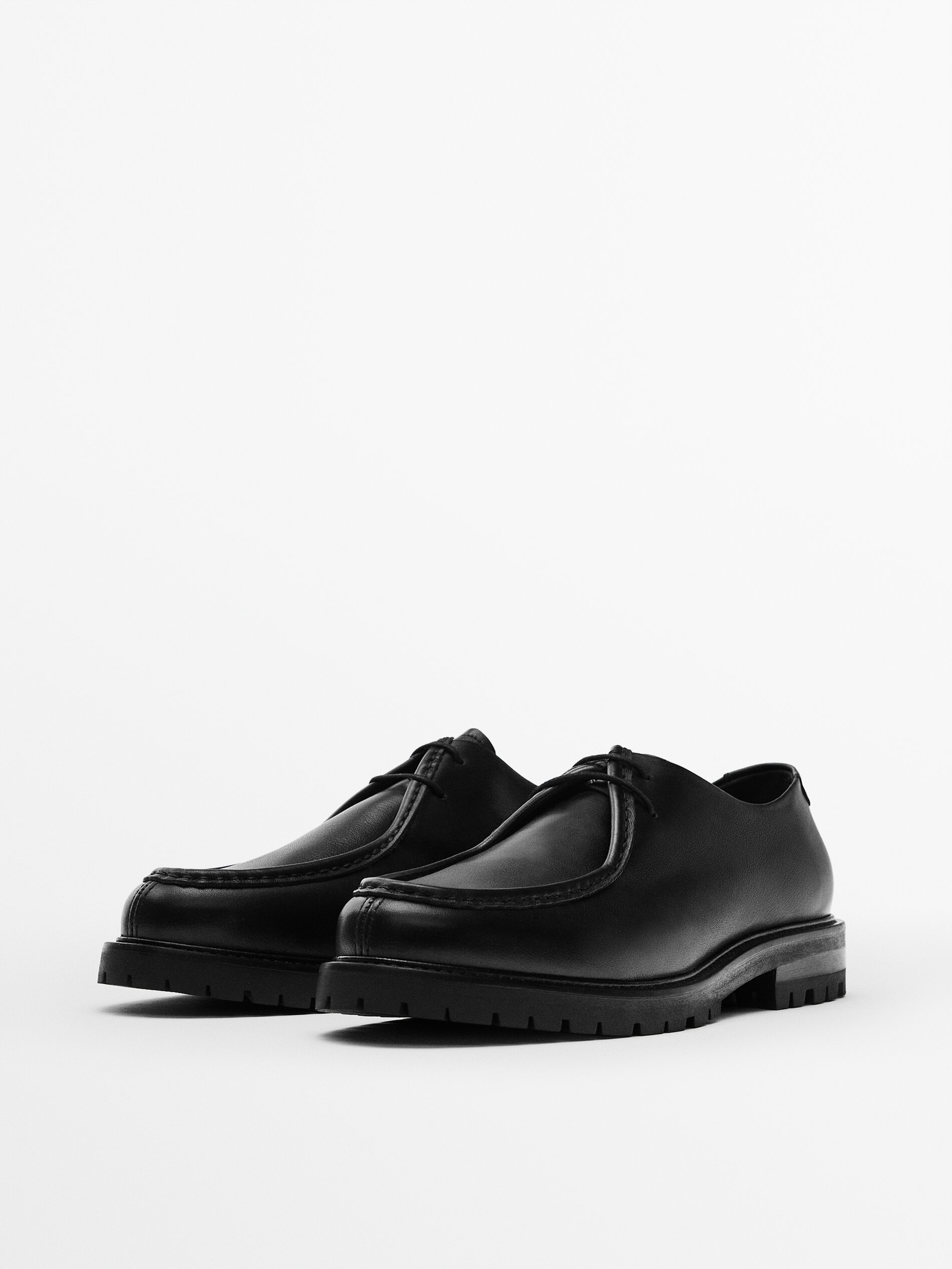 Nappa leather track sole shoes 