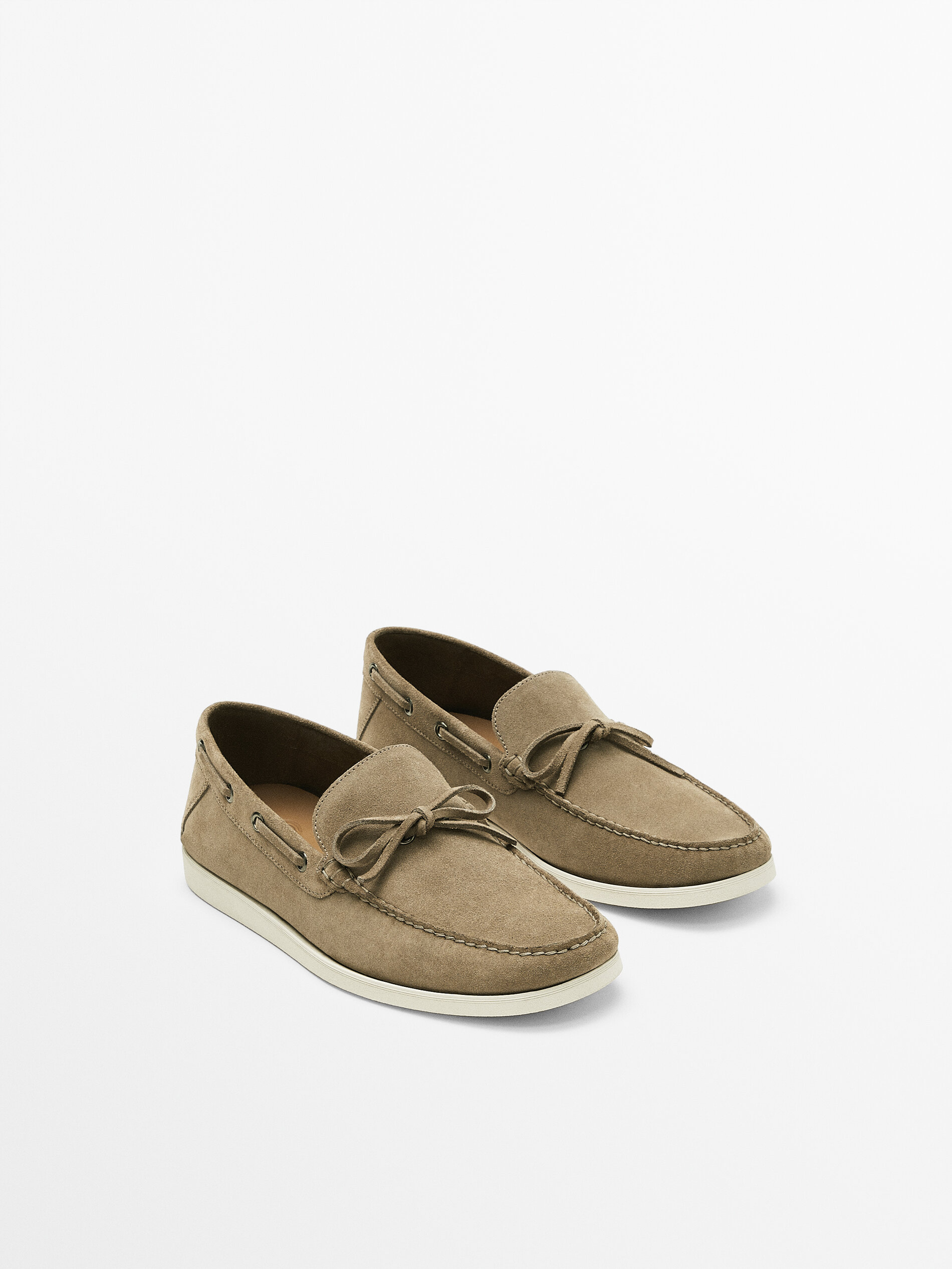 Split suede deck shoes - Massimo Dutti 