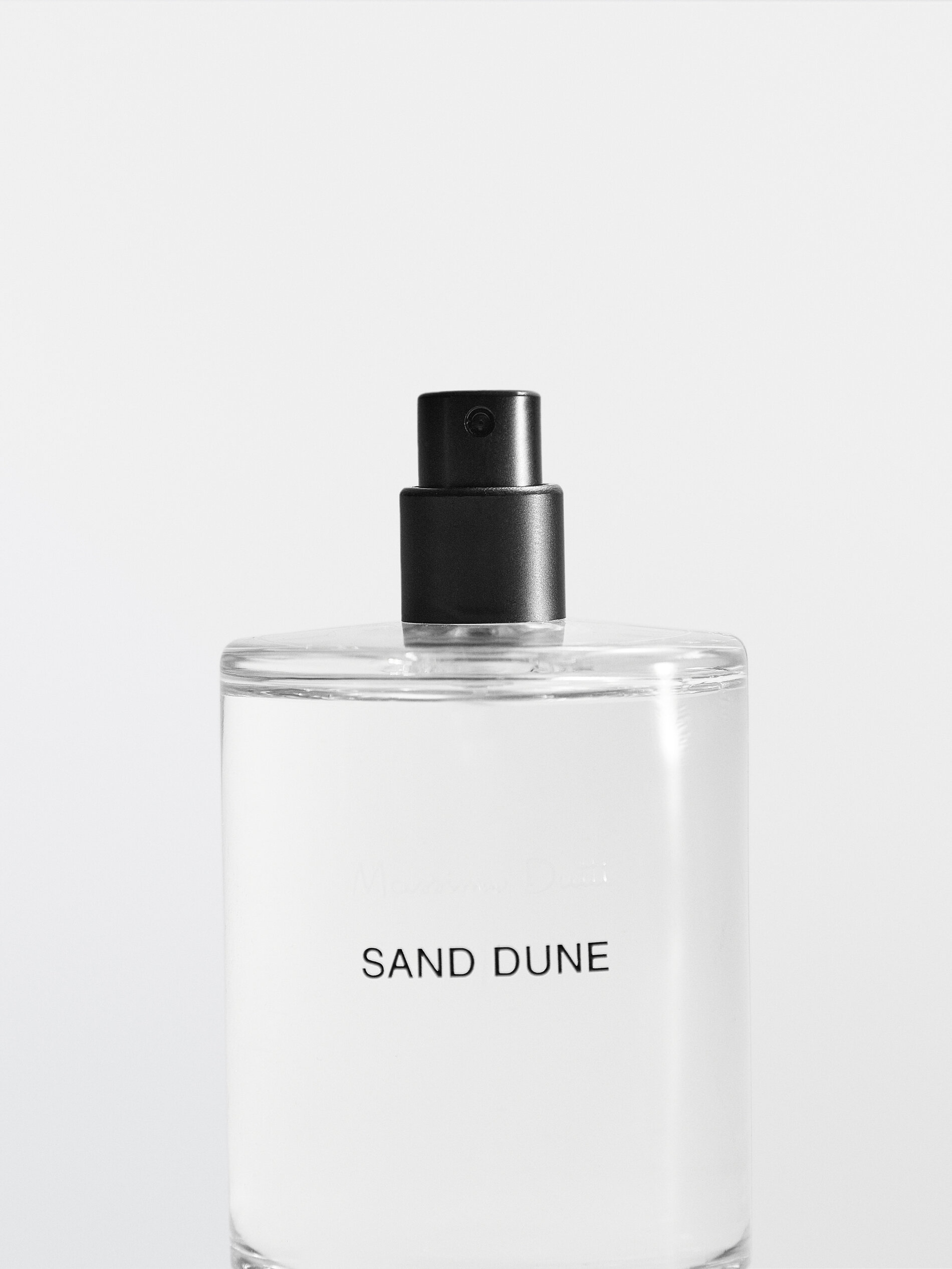 black dune perfume