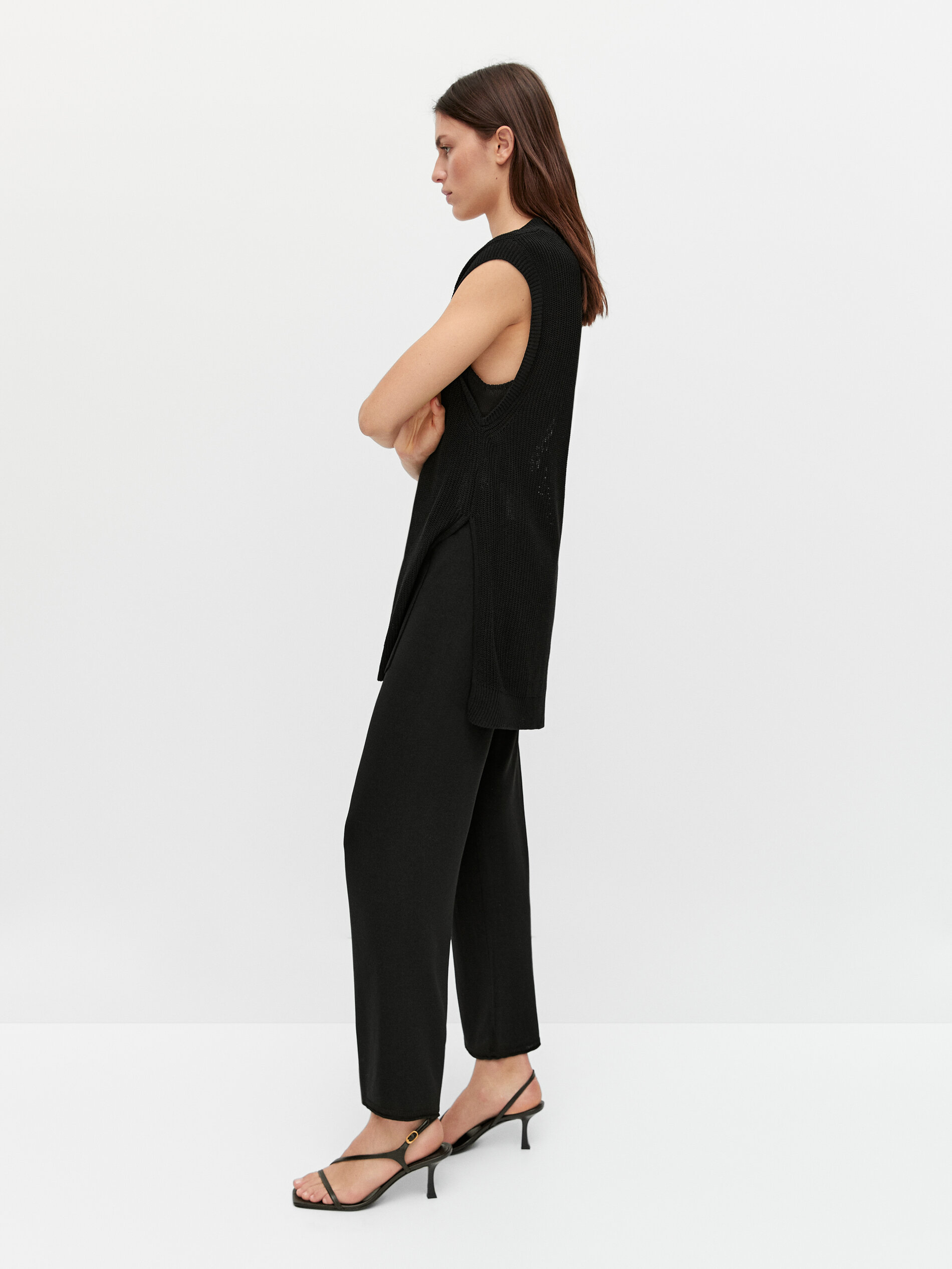 Cropped knit trousers - Massimo Dutti 