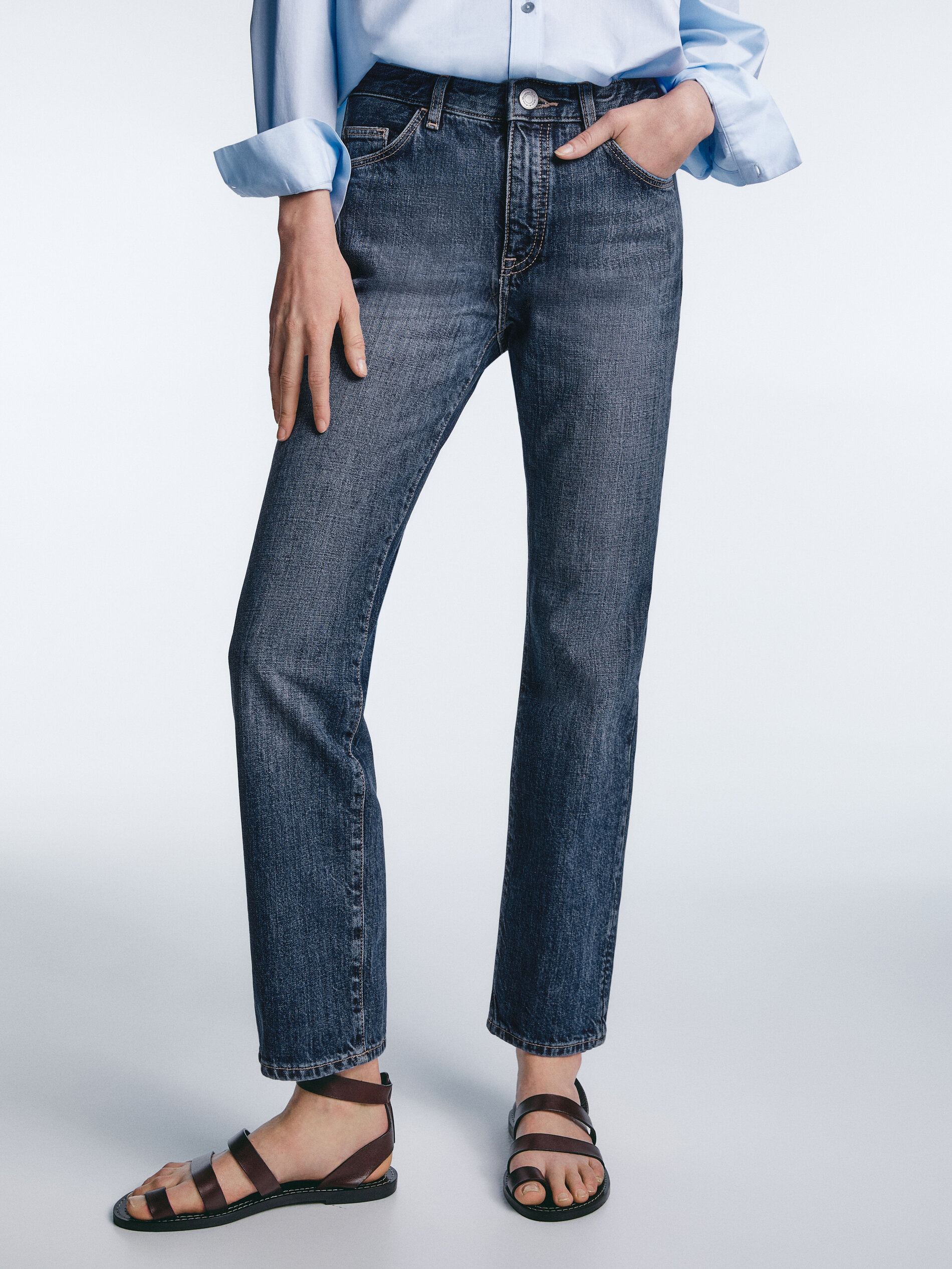 Pantalón vaquero tiro medio corte recto - Massimo Dutti España