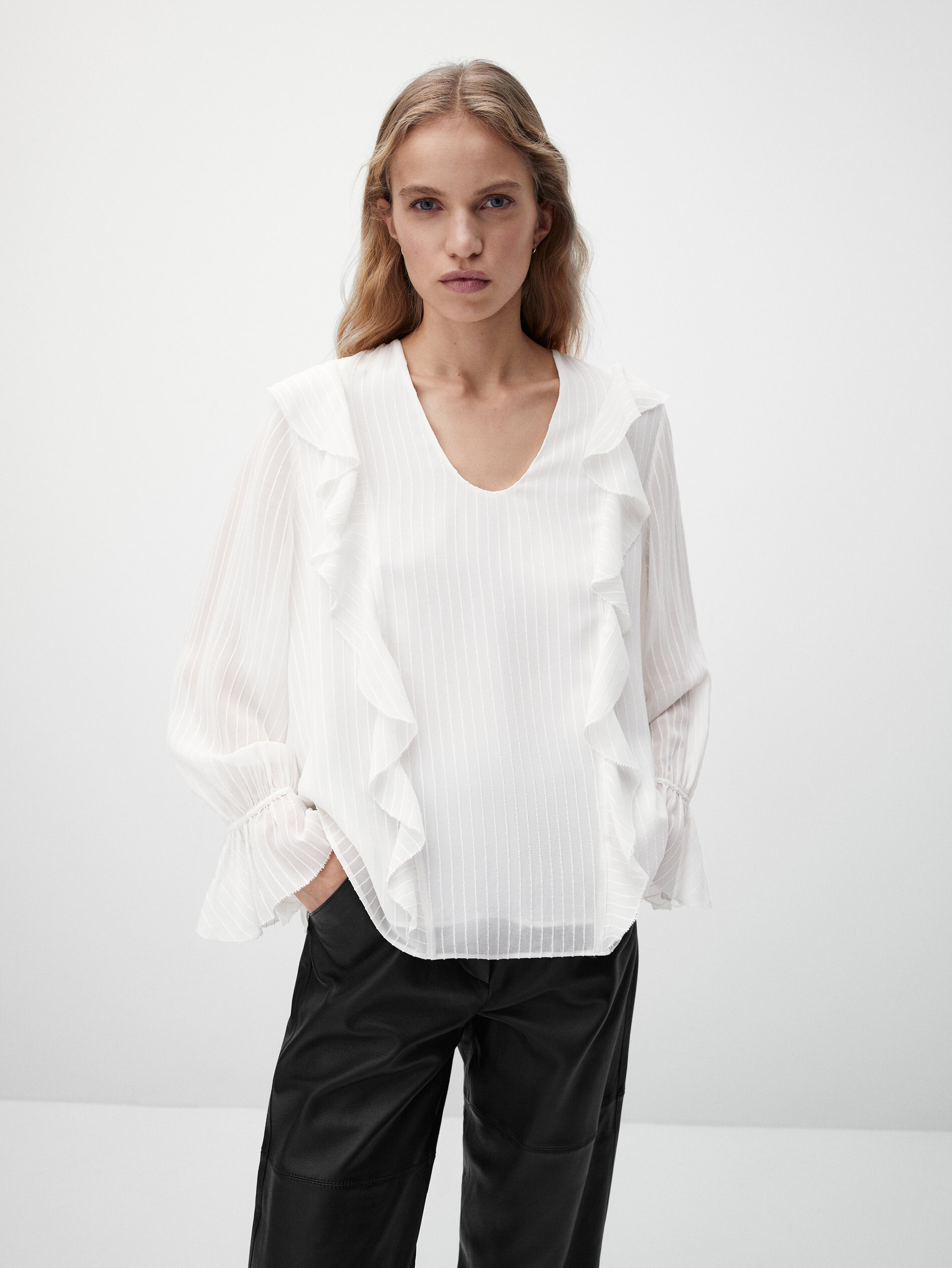 Ruffled blouse with devoré texture 