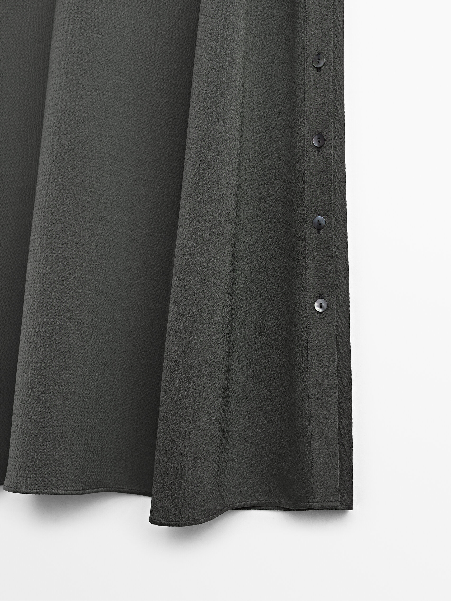Skirt with side buttons