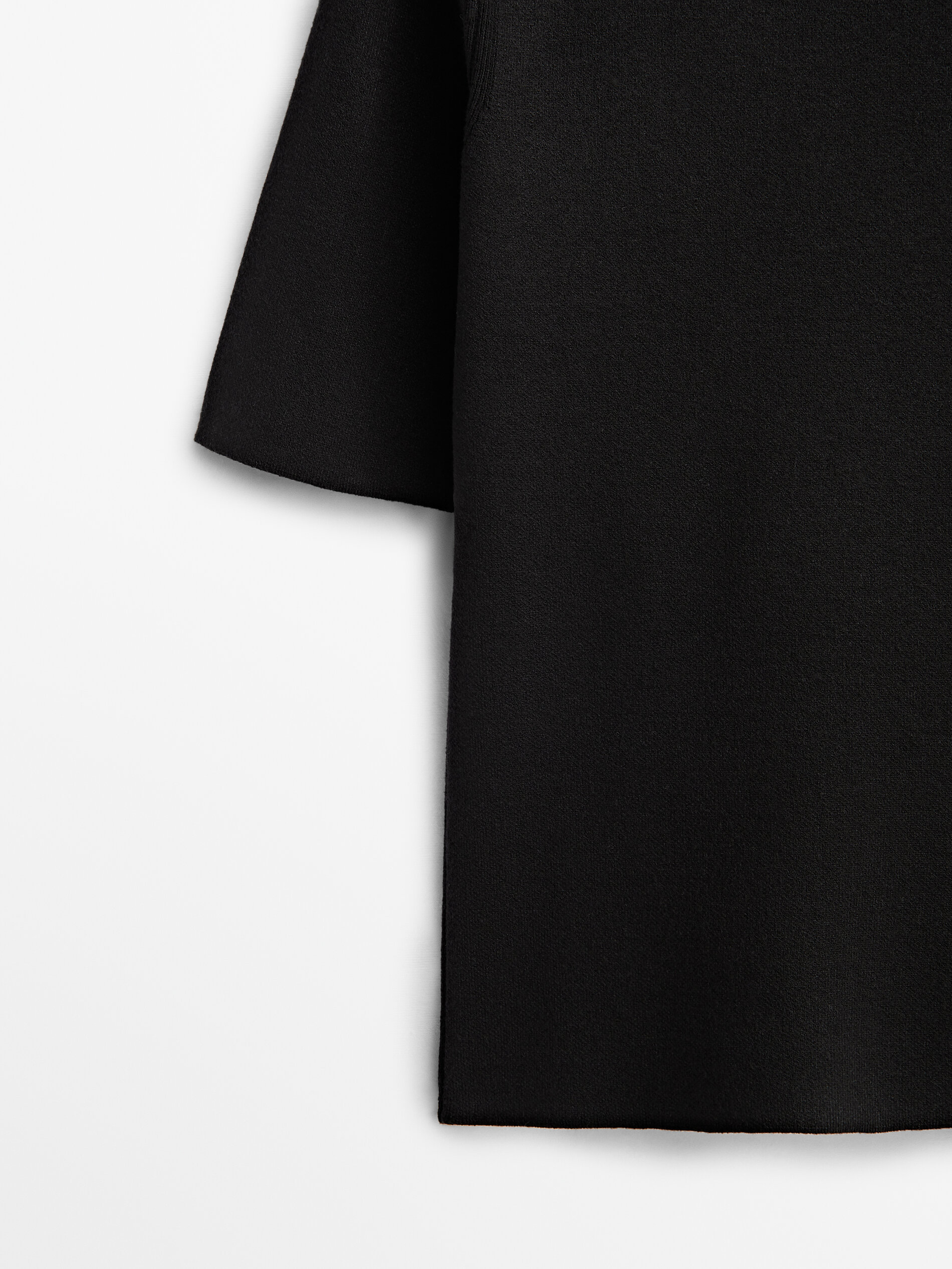 Mock turtleneck sweater with short 