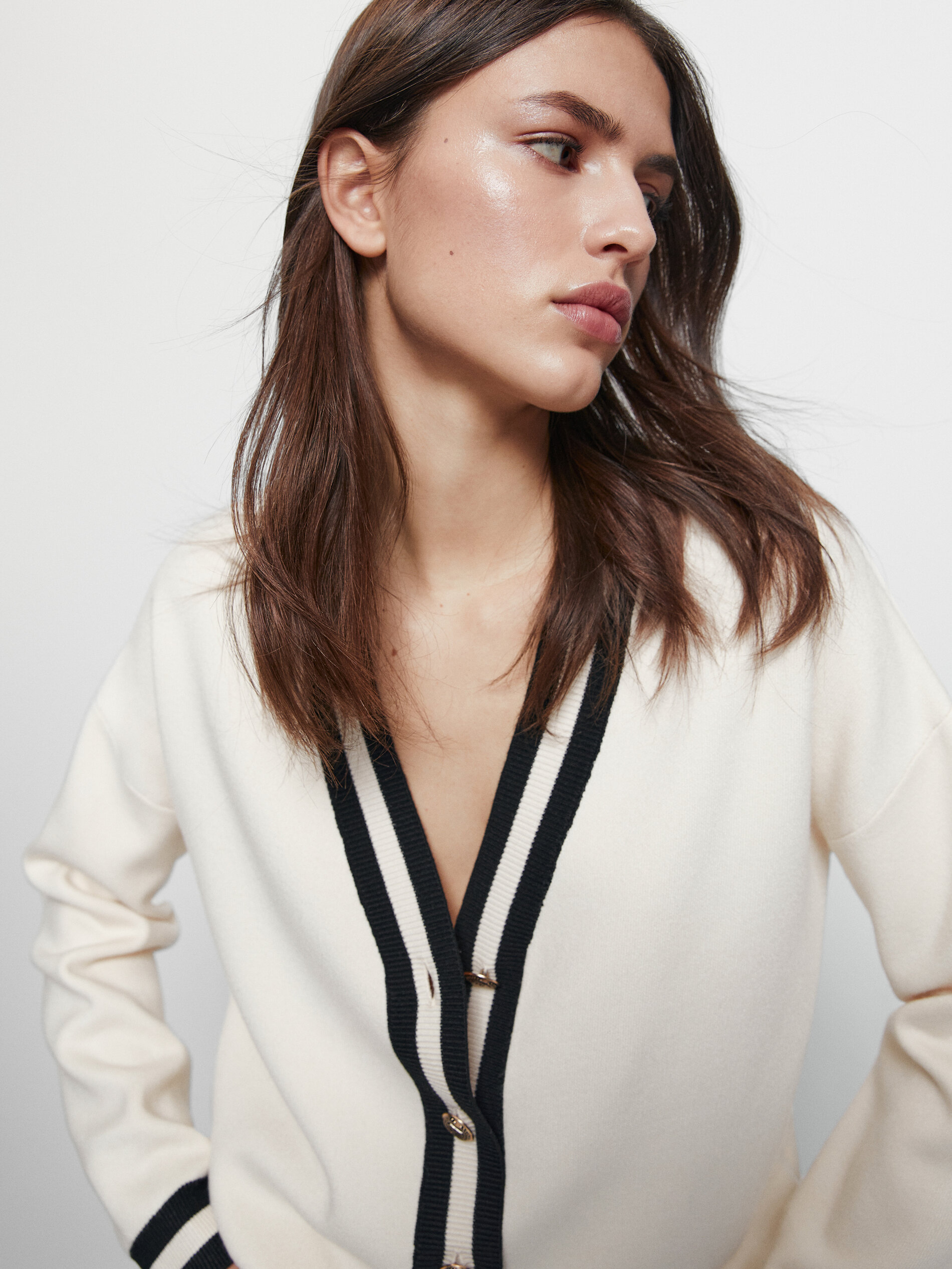 Chaqueta corta de punto contraste color - Massimo Dutti España