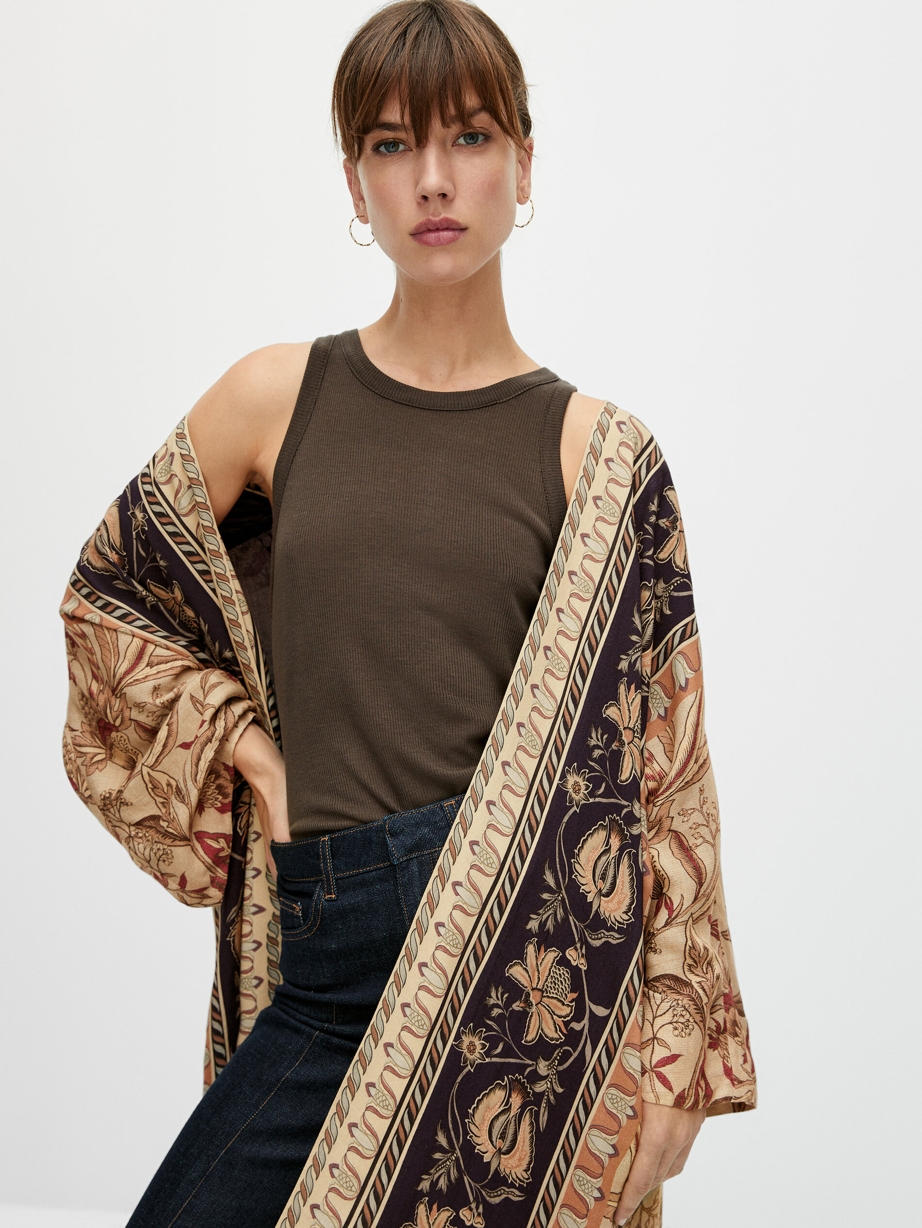 Kimono largo estampado floral - Massimo Dutti México