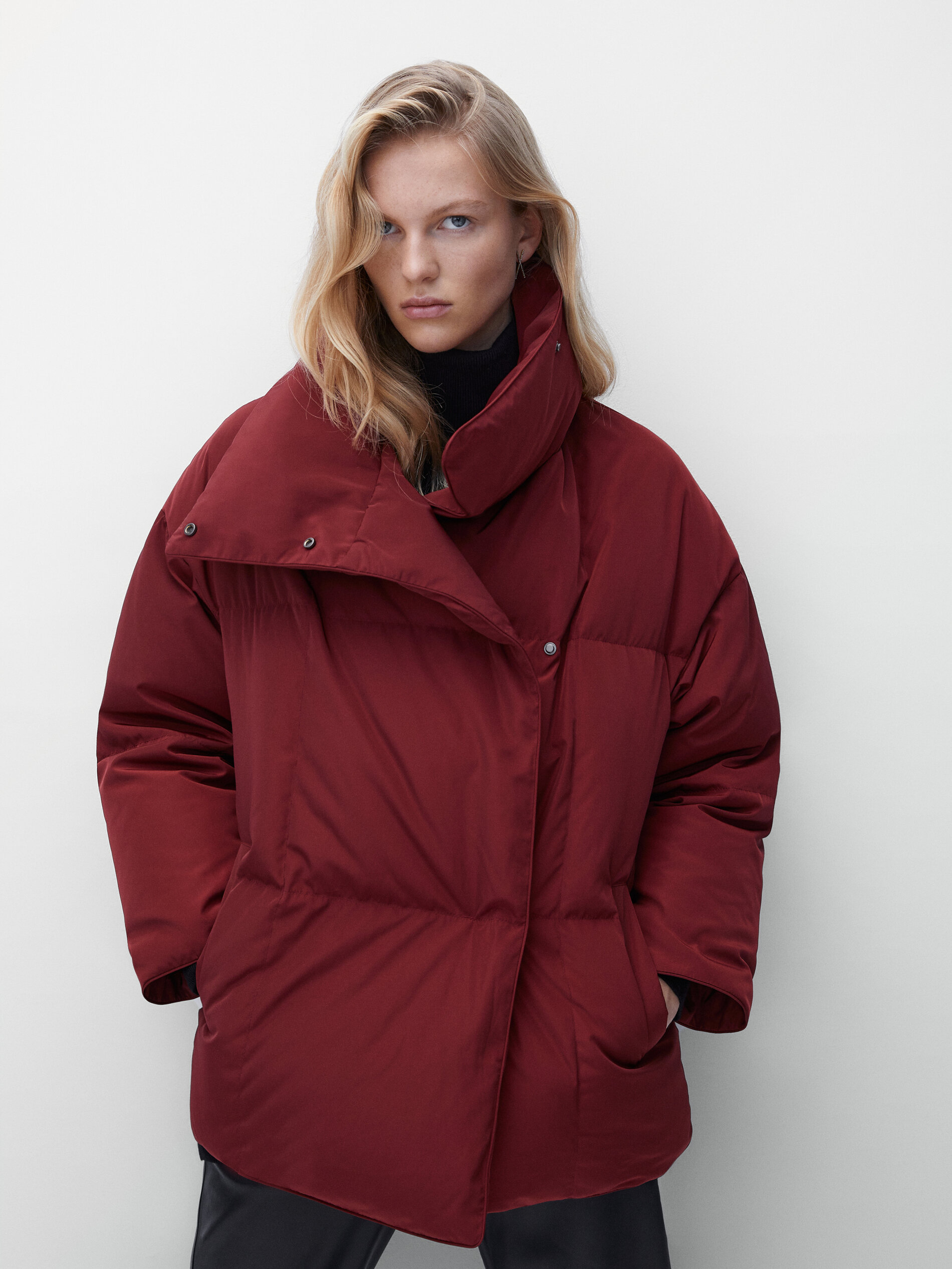 Double-breasted down puffer jacket - Massimo Dutti España