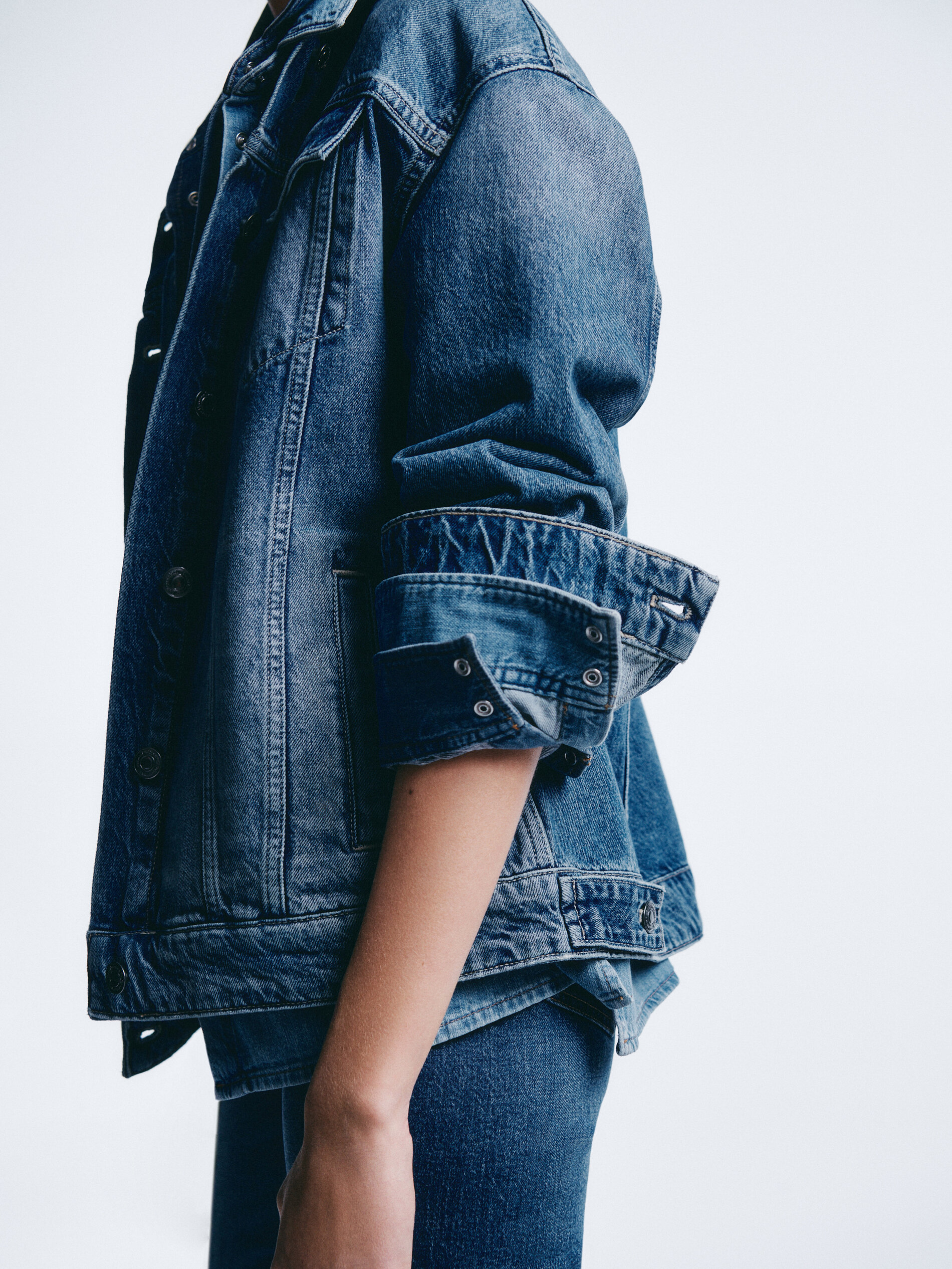Denim jacket with pockets - Massimo 