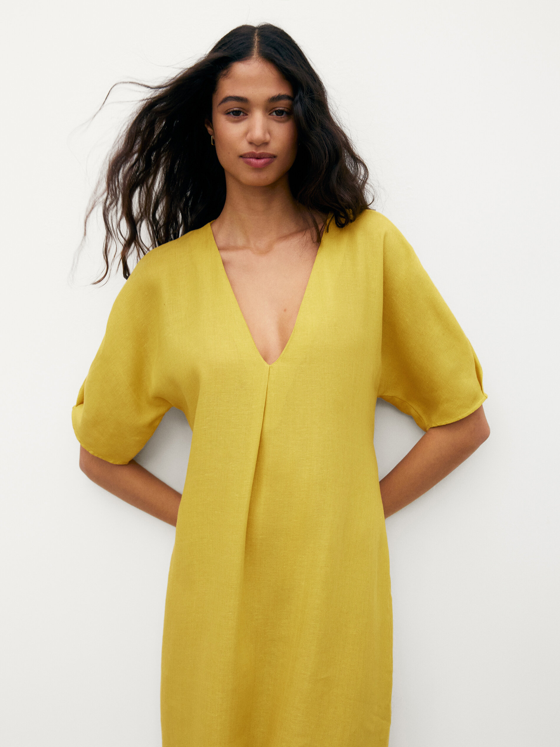 Vestido midi lazo centro lino - Massimo Dutti España