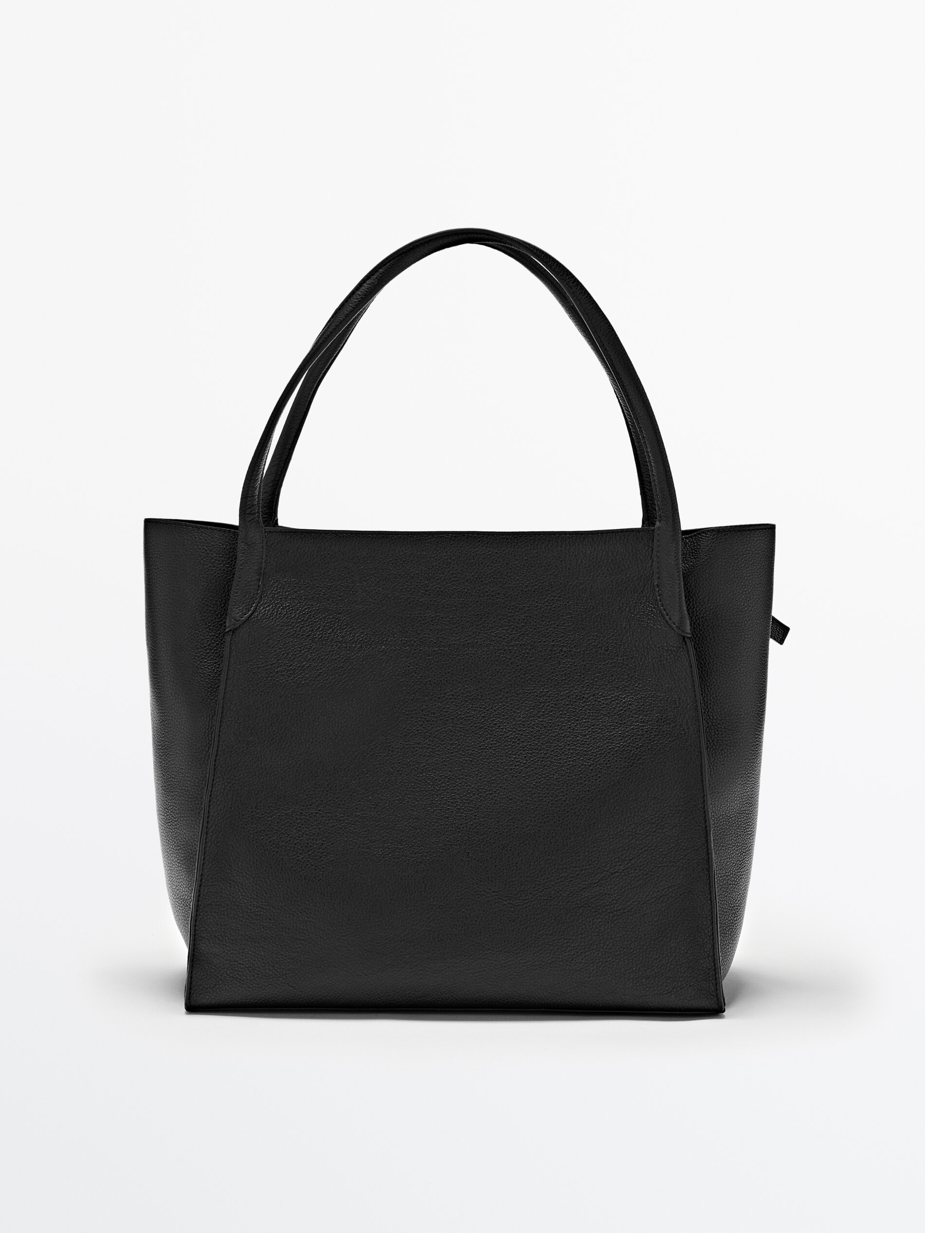 Bolso shopper cremallera piel abatanada - Massimo Dutti España
