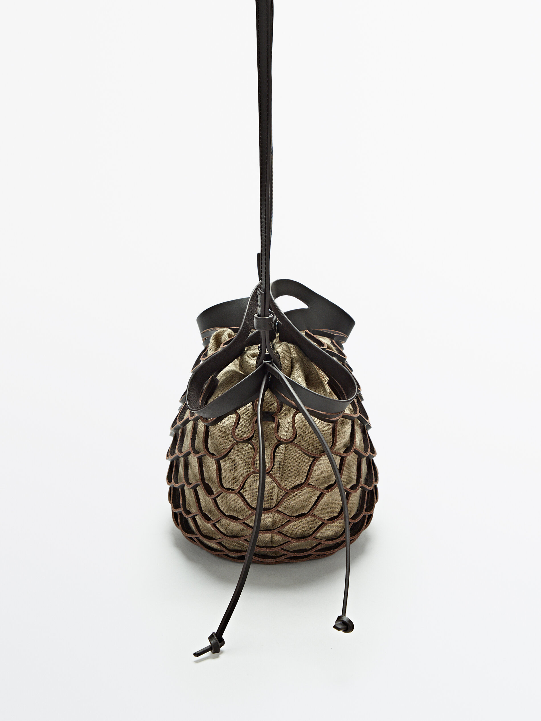 Cutwork bucket bag + linen bucket bag 