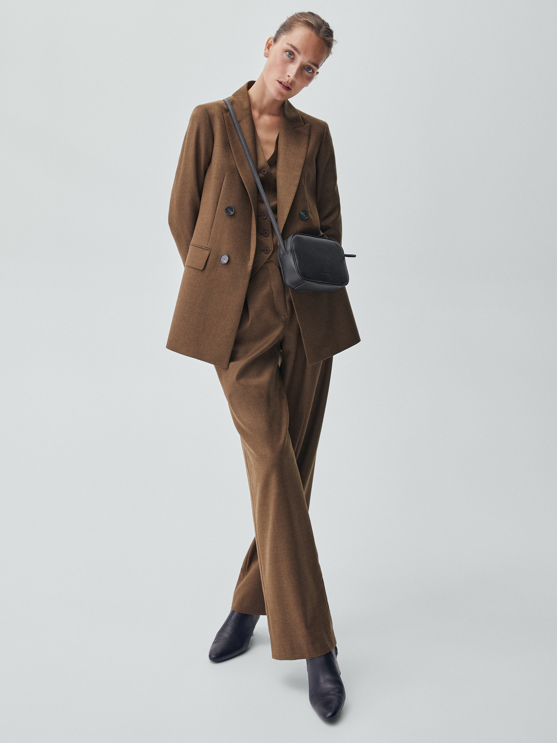 Bolso bandolera piel - Massimo Dutti España