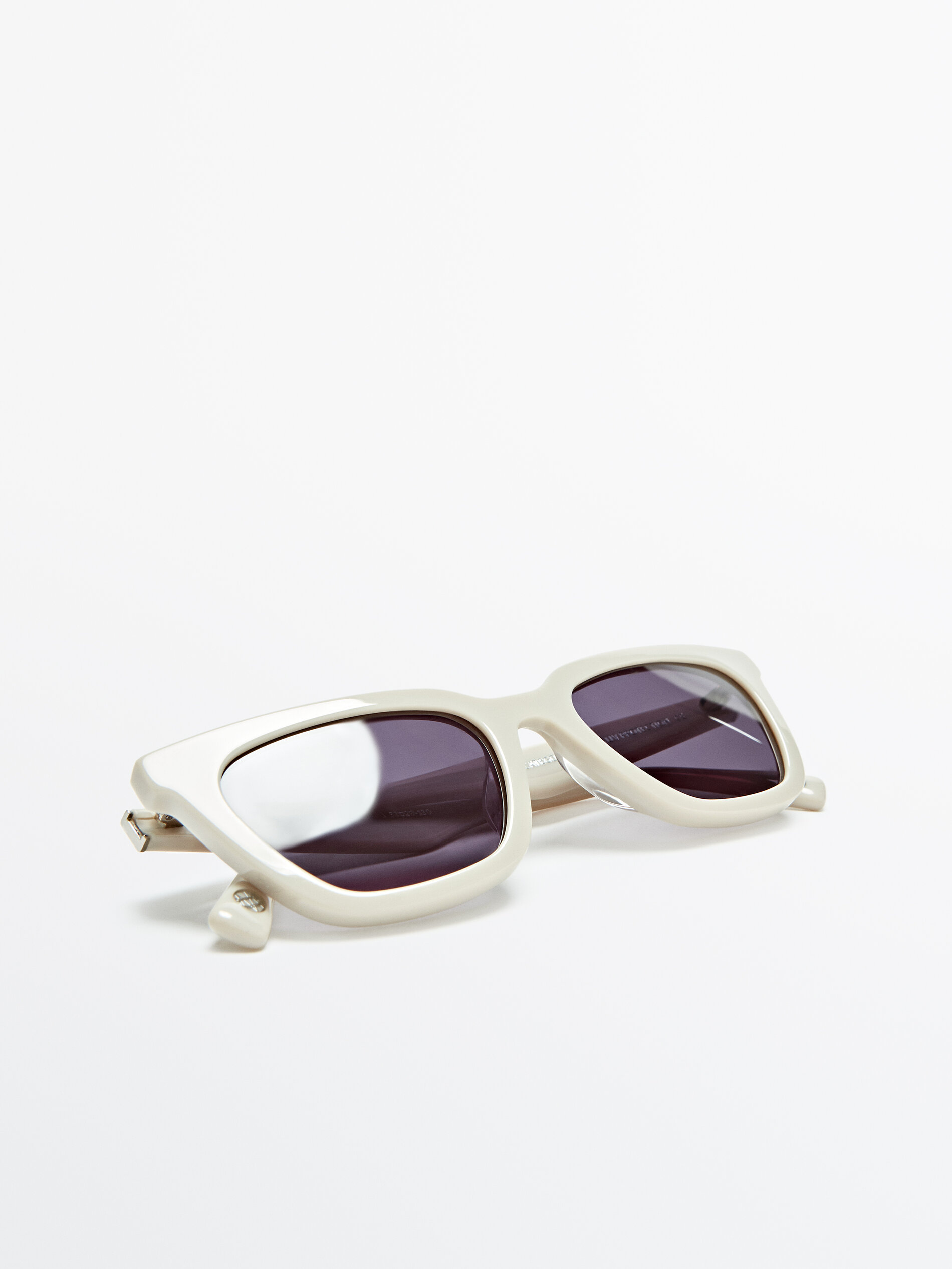 Resin sunglasses clearance