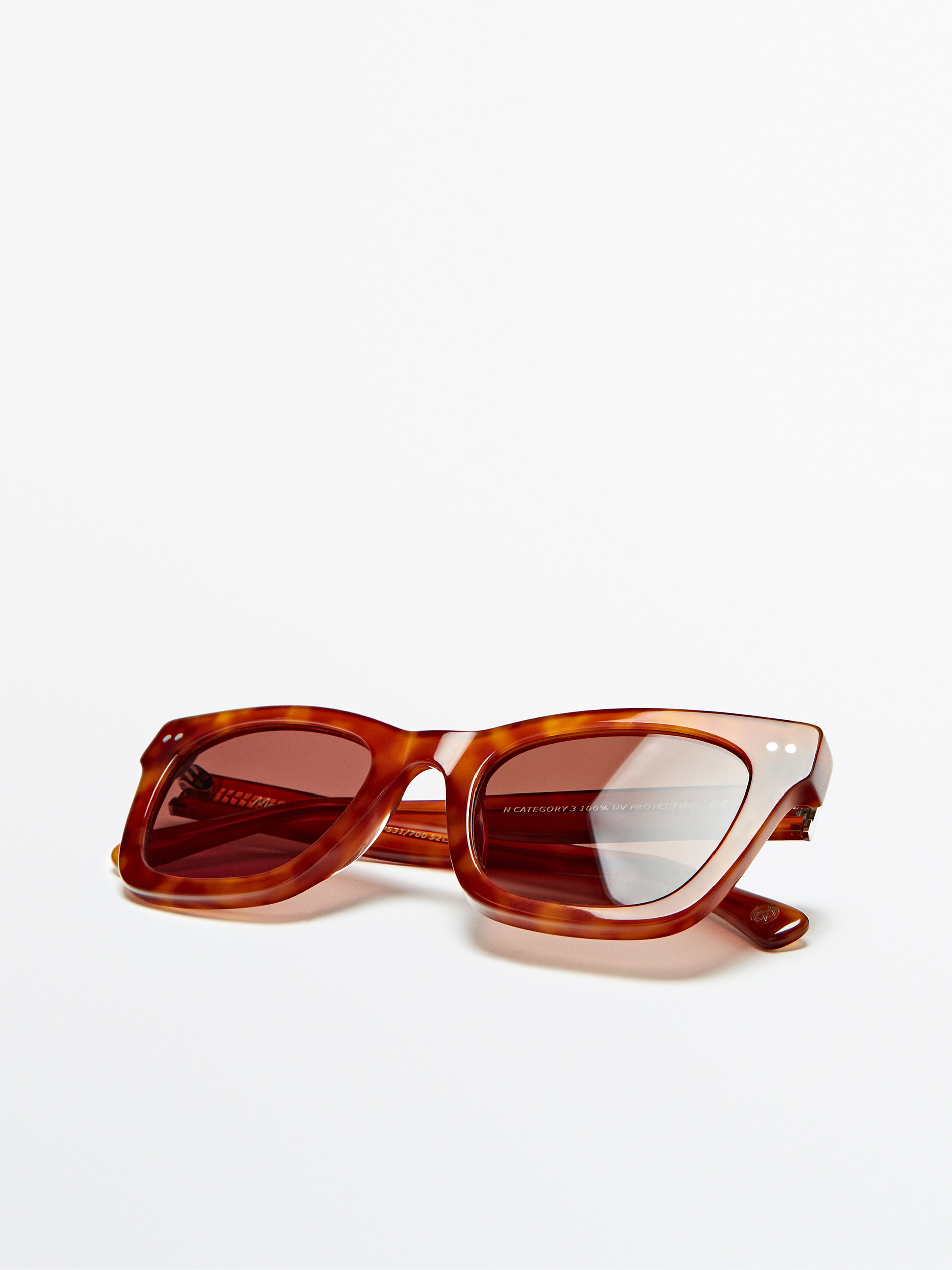 tortoiseshell shades