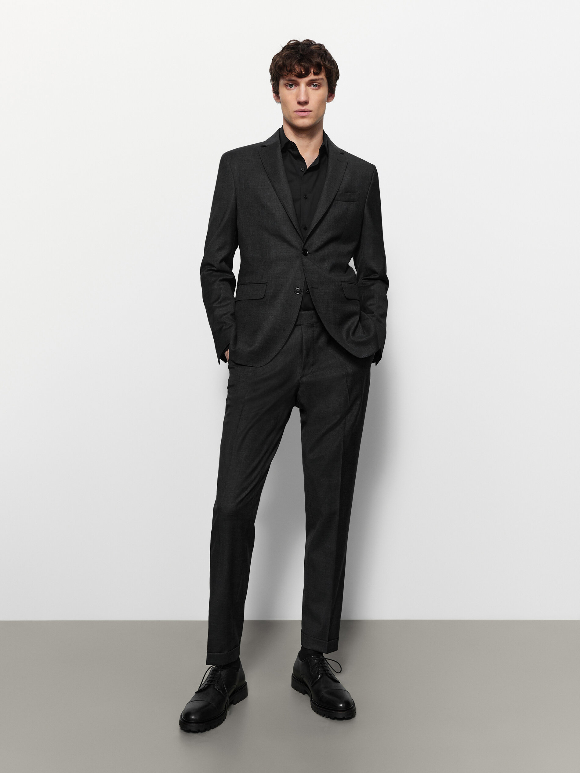 Pantalón traje gris lana - Massimo Dutti España